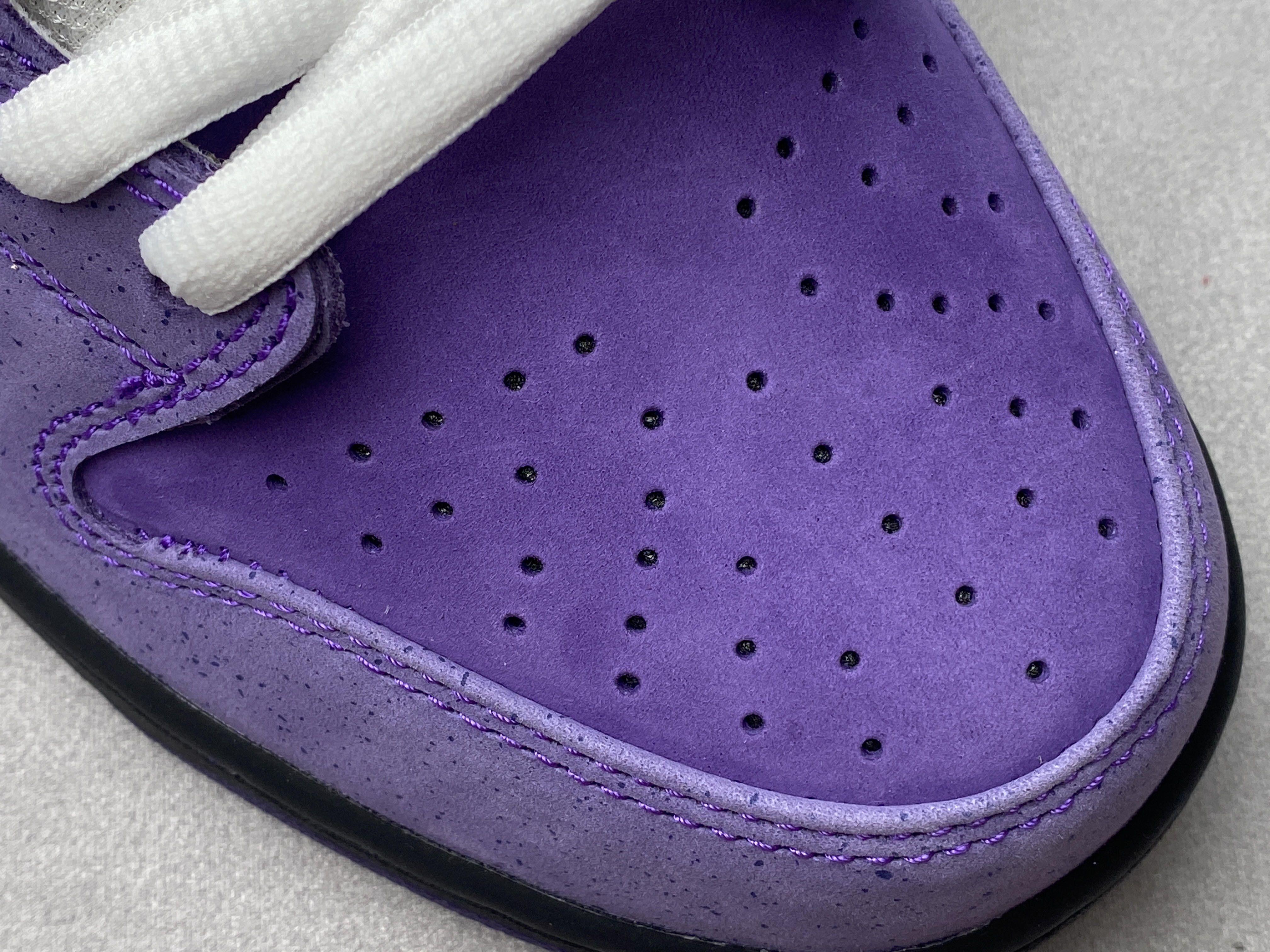  Concepts x SB Dunk Low Pro OG QS "Purple Lobster" 紫龙虾 低筒 复古板鞋 休闲鞋 男鞋 女鞋 BV1310-555