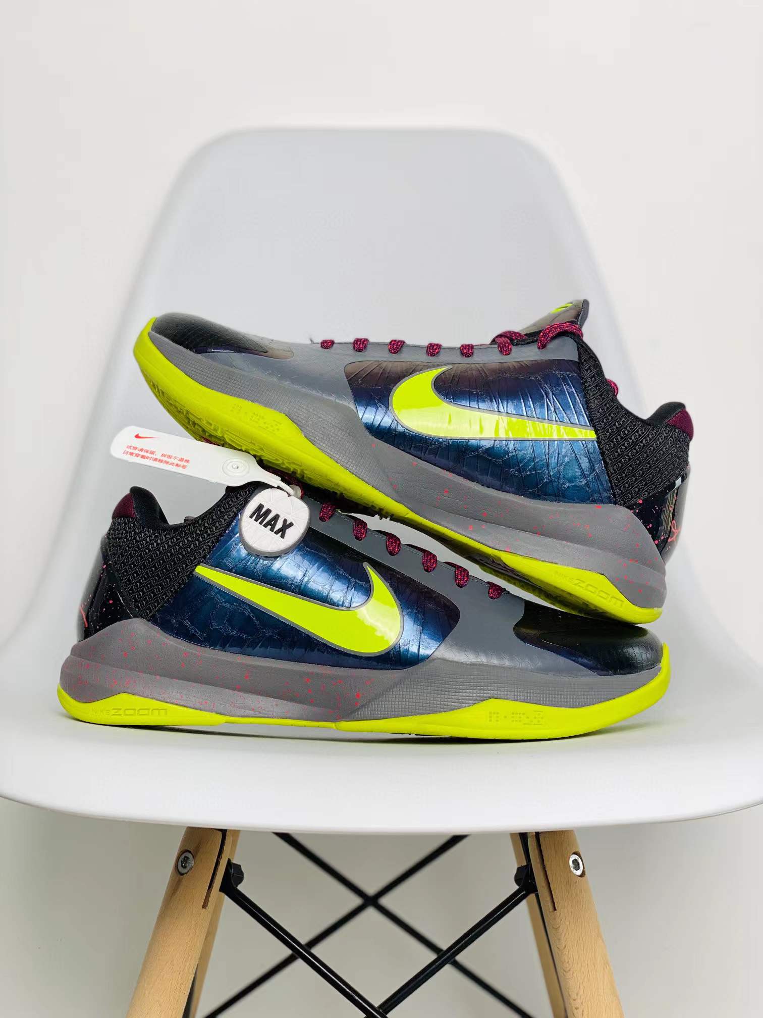 滅世純原 Kobe5 Chaos 科比 5 低筒 暗黑小丑 籃球鞋 球鞋 實戰鞋 前後氣墊 真碳板 CD4991-001