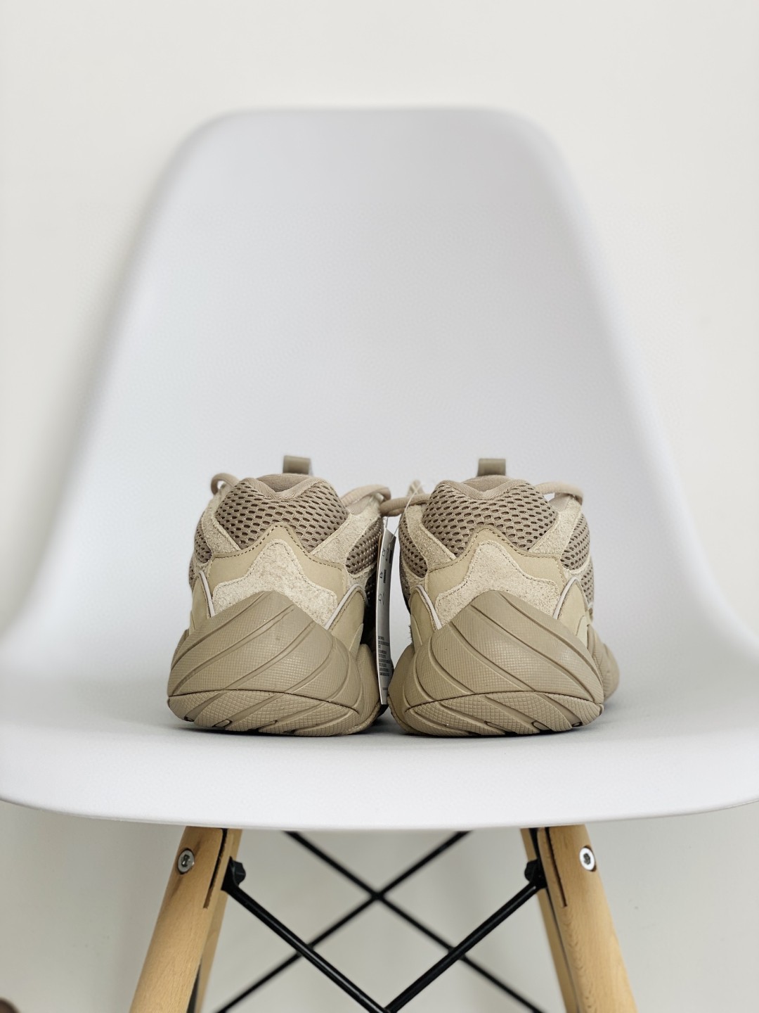 adidas originals Yeezy 500 Taupe Light 褐色 低筒 休闲鞋 运动鞋 老爹鞋 男鞋 女鞋 GX3605