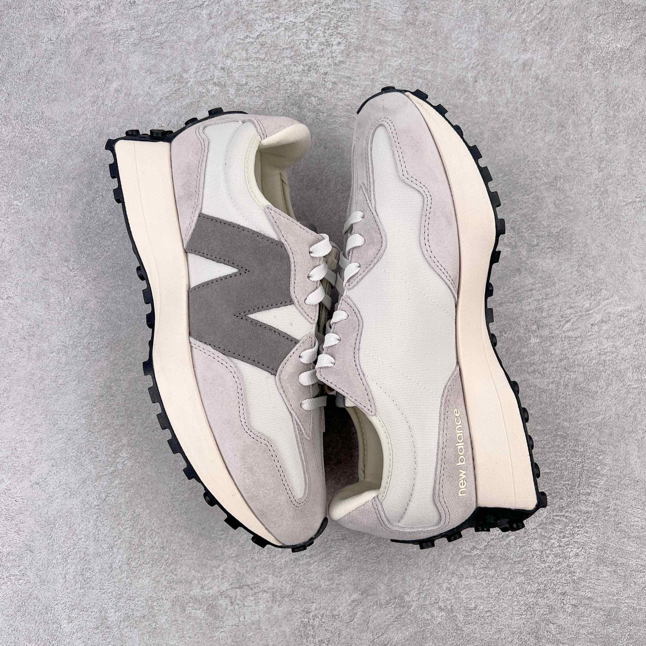 New Balance 327 灰色拼色  低筒 复古慢跑鞋 休闲鞋 板鞋 运动鞋 男鞋 女鞋 MS327WE