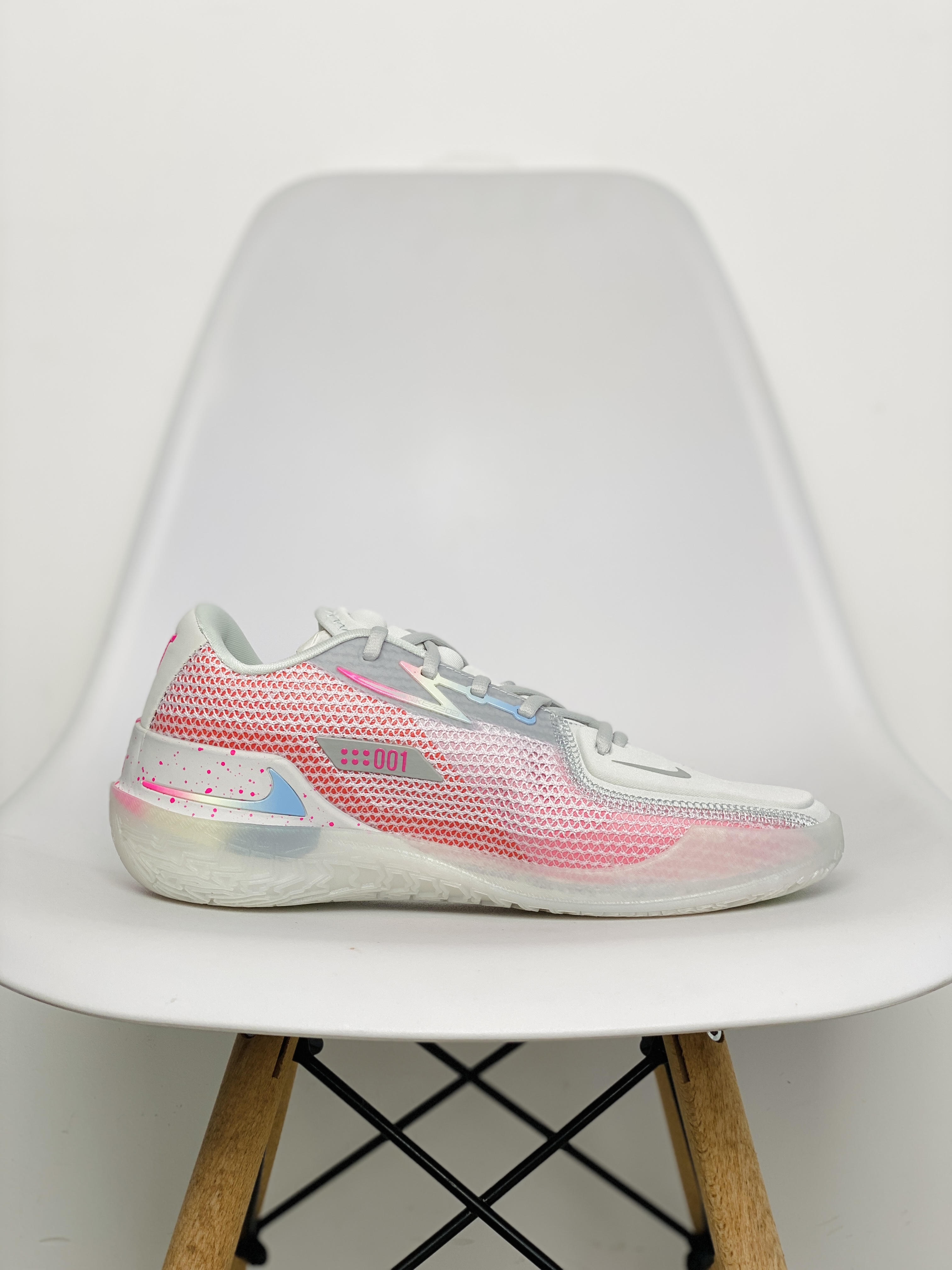 灭世纯原 GT Cut 乳腺癌 低筒 篮球鞋 球鞋 实战鞋 全掌气垫 TPU抗扭 男鞋 CZ0175-008