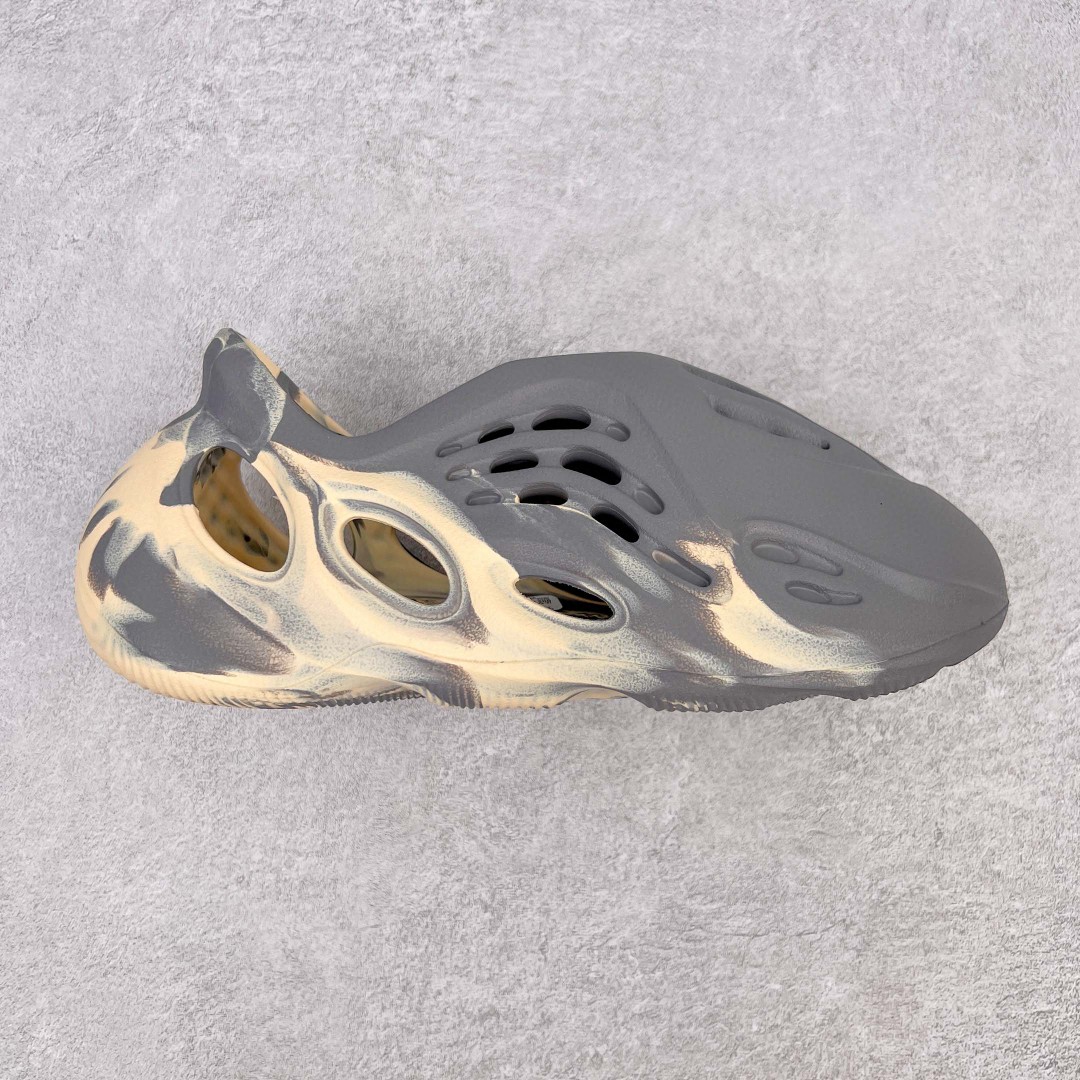adidas originals Yeezy Foam Runner 迷彩 低筒 洞洞鞋 休闲鞋 拖鞋 童鞋 GX8507