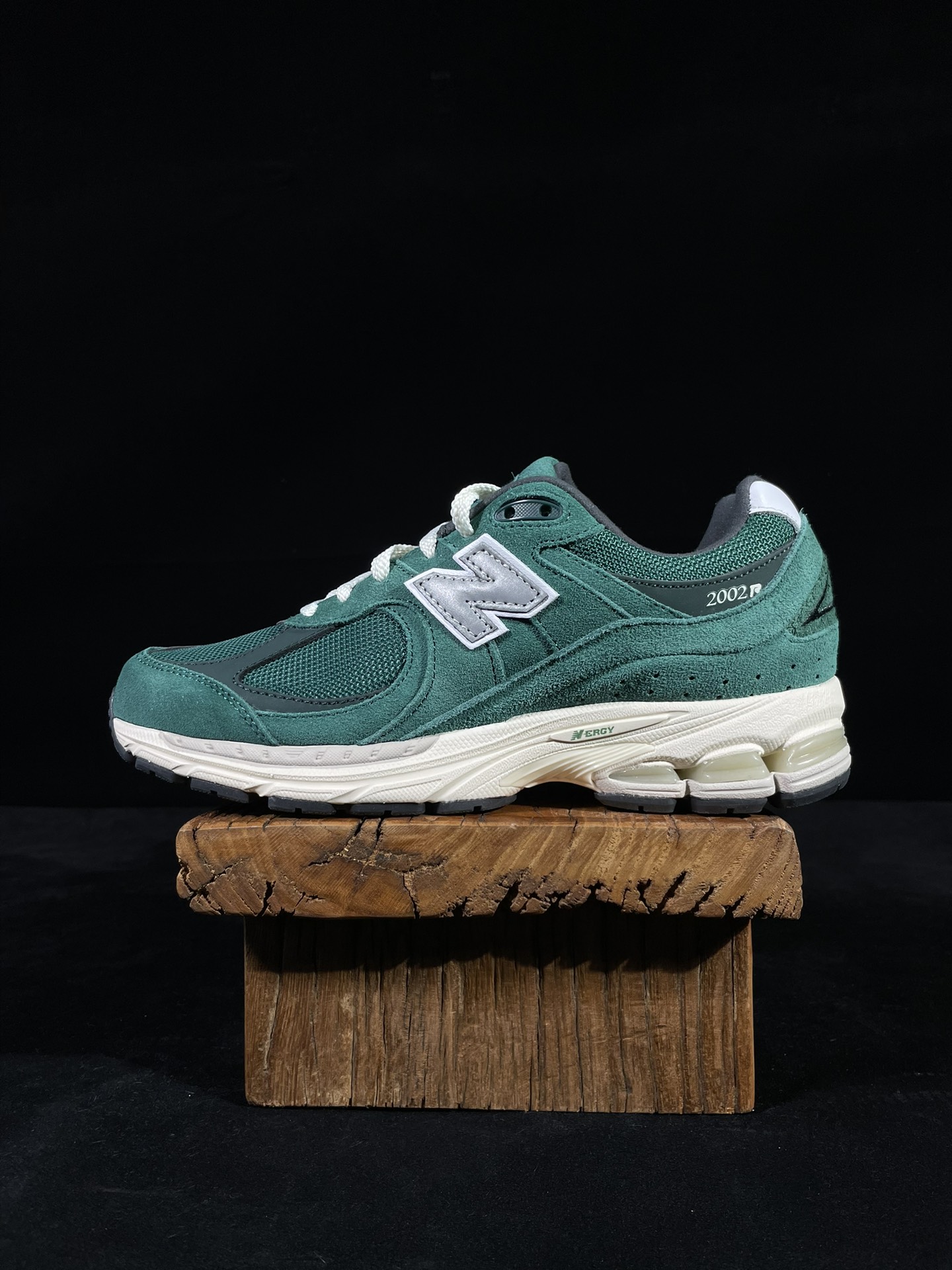 New Balance 2002R 黑色 夜光 低筒 跑步鞋 运动鞋 休闲鞋 男鞋 女鞋