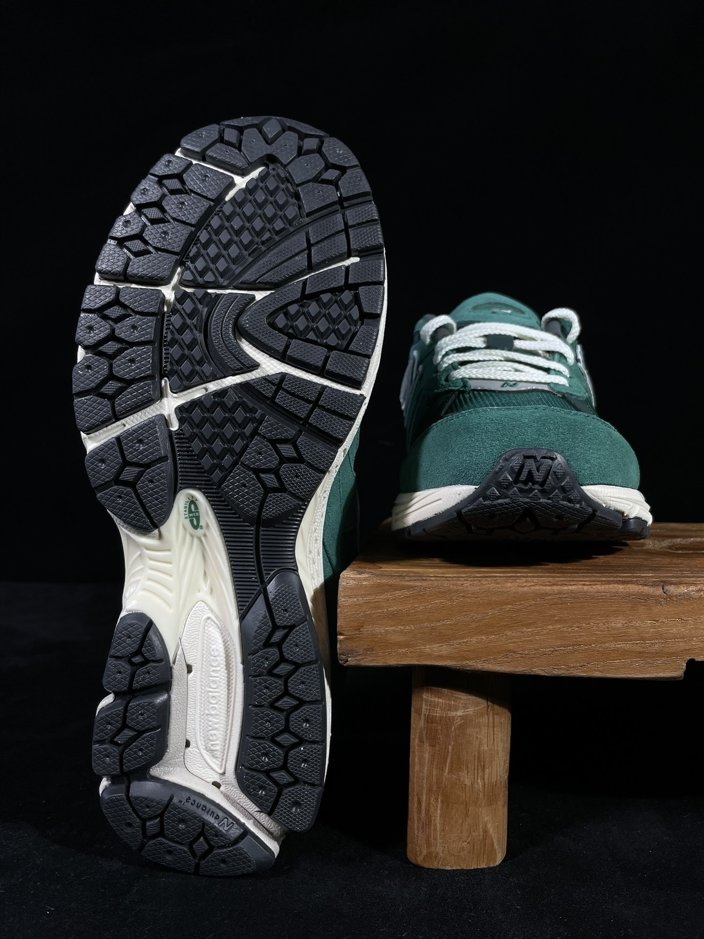 New Balance 2002R 黑色 夜光 低筒 跑步鞋 运动鞋 休闲鞋 男鞋 女鞋