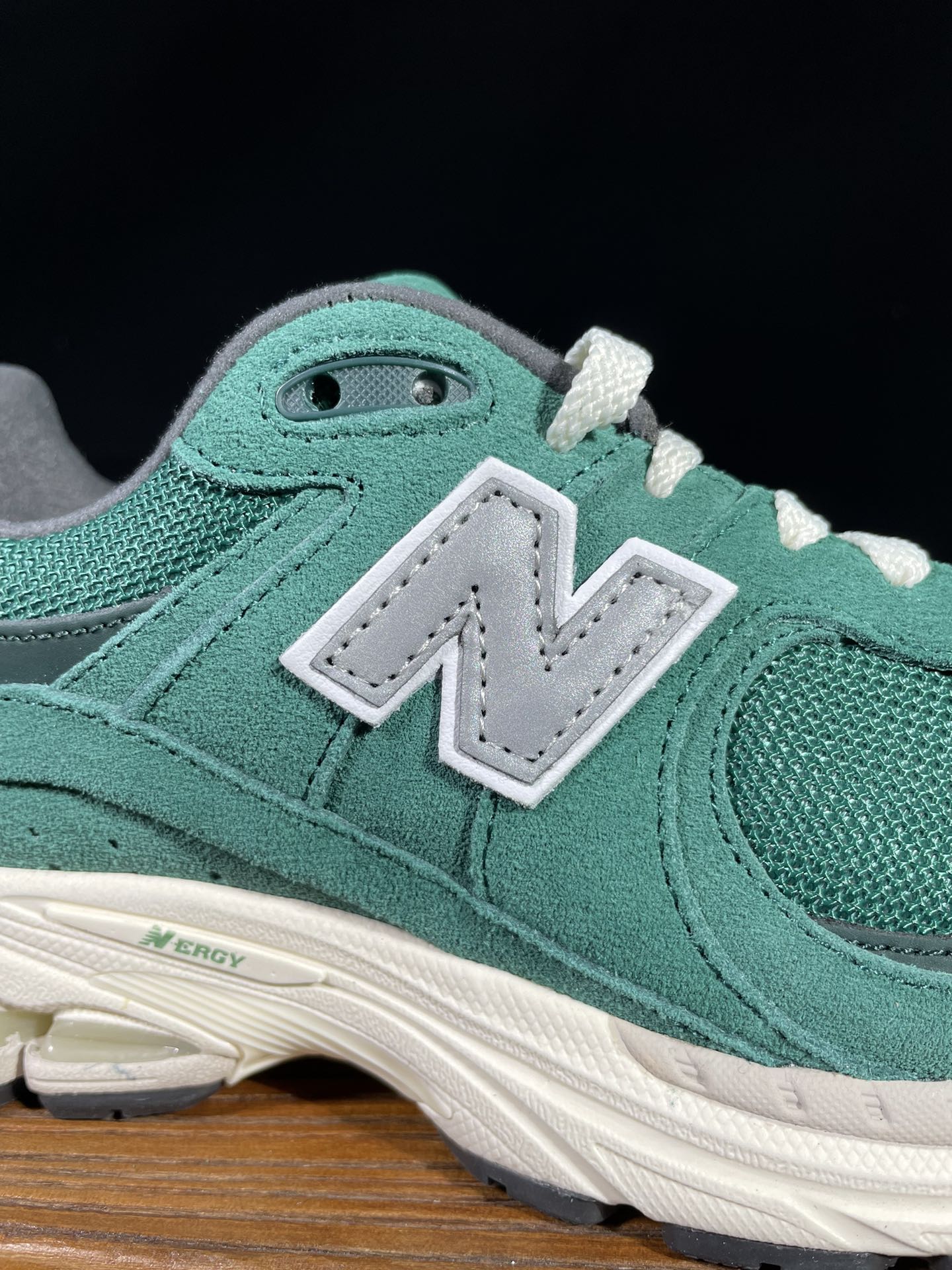 New Balance 2002R 黑色 夜光 低筒 跑步鞋 运动鞋 休闲鞋 男鞋 女鞋