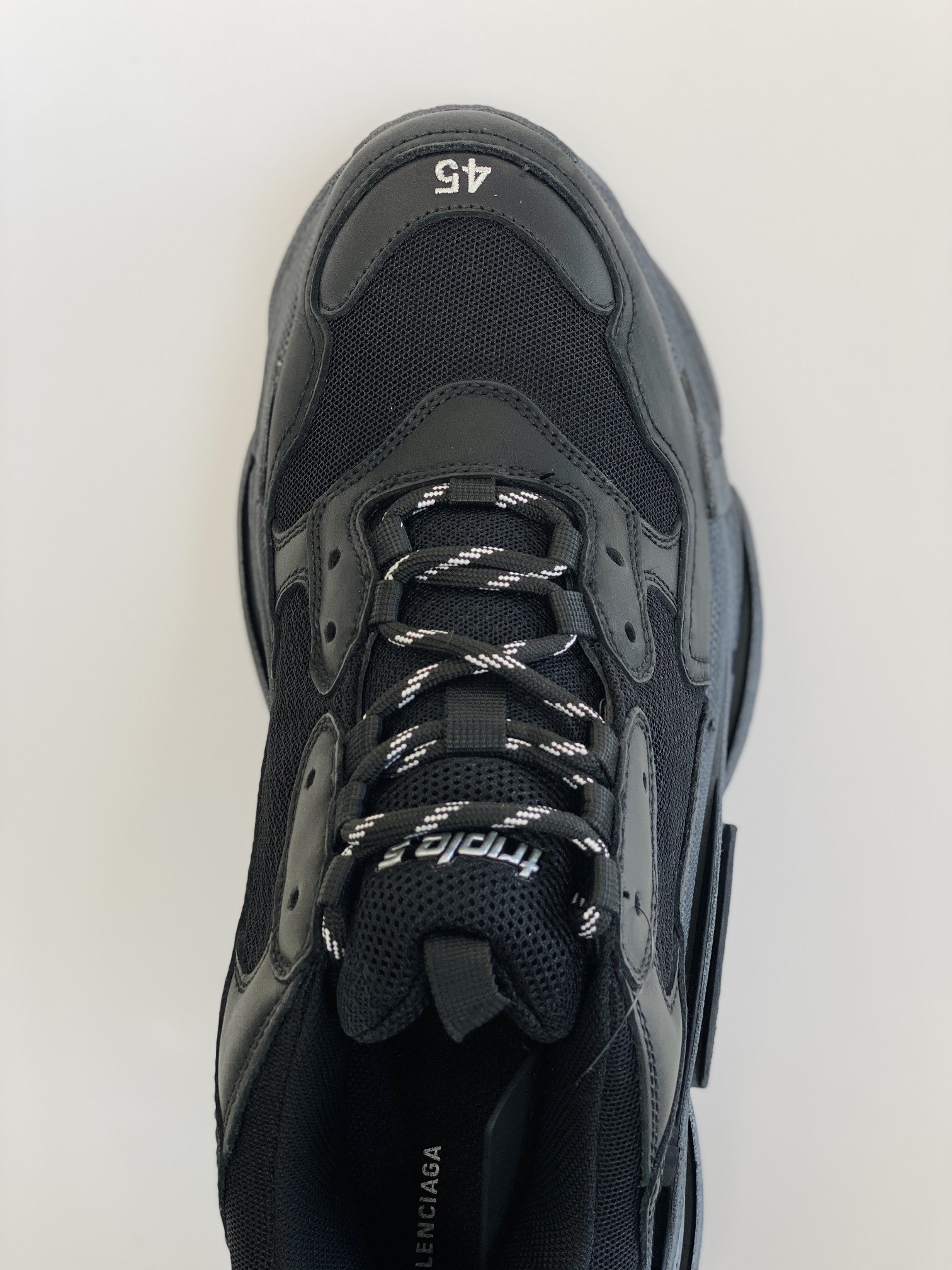 Balenciaga Track 1.0 黑色做旧 巴黎世家 老爹鞋 运动 复古板鞋 休闲鞋 男鞋 女鞋 534162W09OM1000