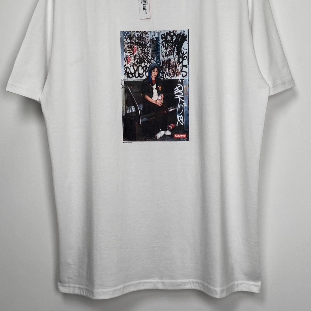 Supreme  21FW LADY PINK  Tee 平克夫人 白色  印花纯色短袖   短袖 T 恤 男女同款 