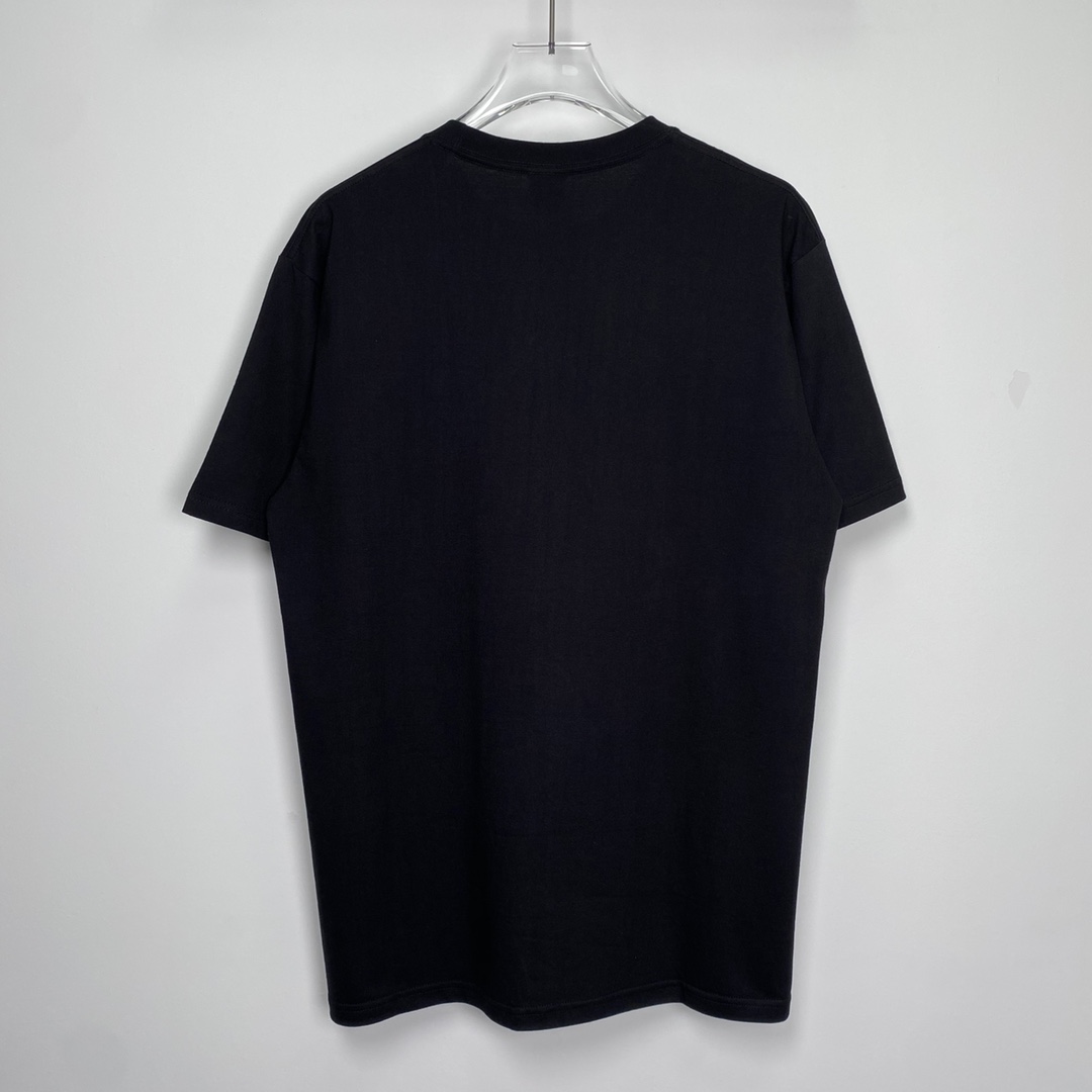 Supreme  21FW LADY PINK  Tee 平克夫人 黑色  印花纯色短袖   短袖 T 恤 男女同款 