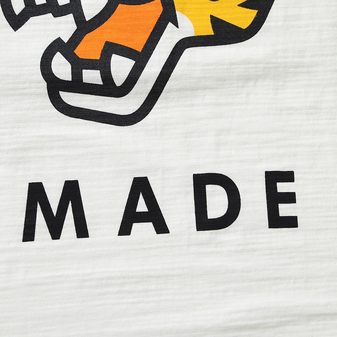 HUMAN MADE FW21 白色 黑色 凶猛虎头 鸭子爱心 卡通印花 圆领短袖T恤 男女同款 HM21TE009