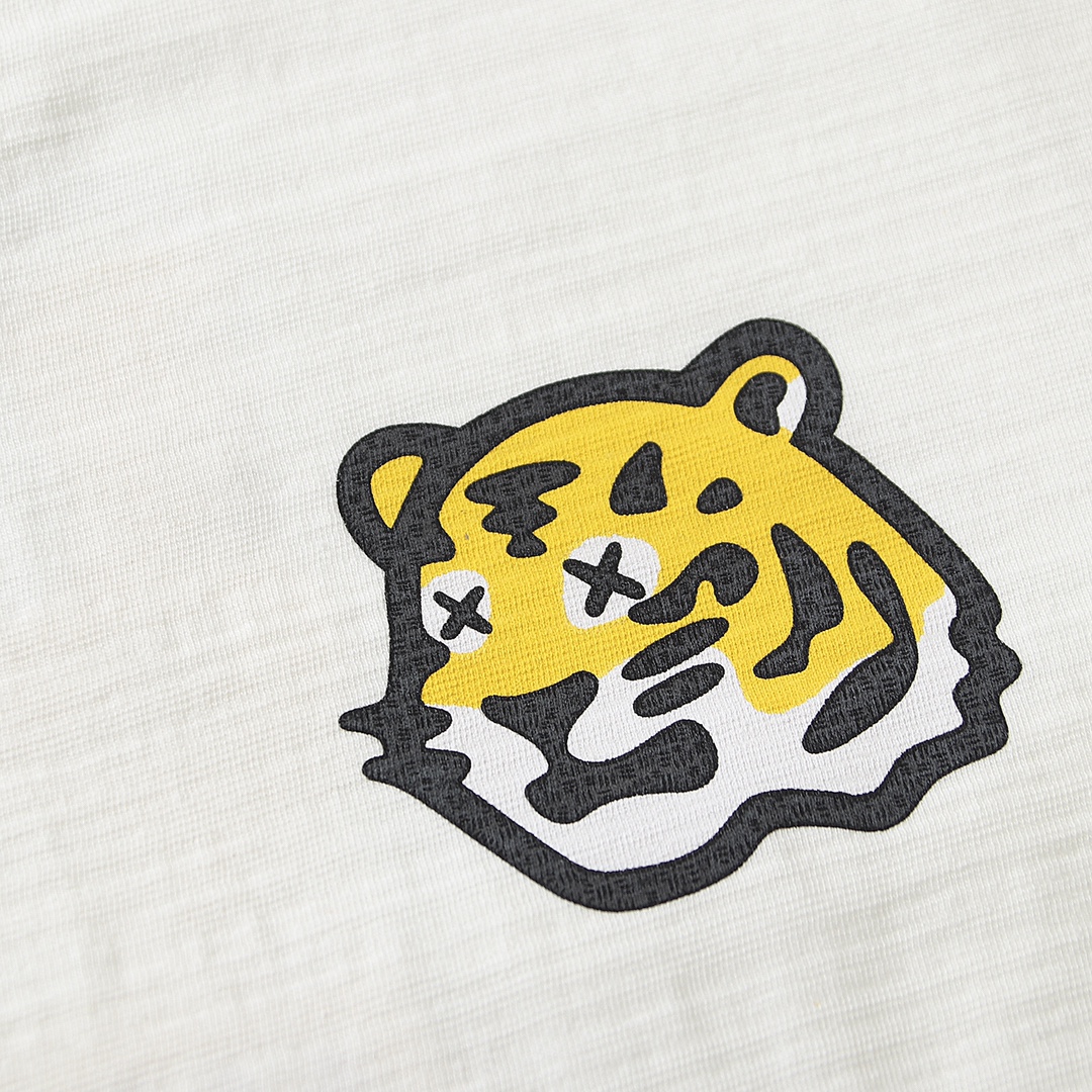 HUMAN MADE KAWSFW21 白色 黑色 虎头 鸭子爱心 卡通印花 圆领短袖T恤 男女同款 HM21TE009