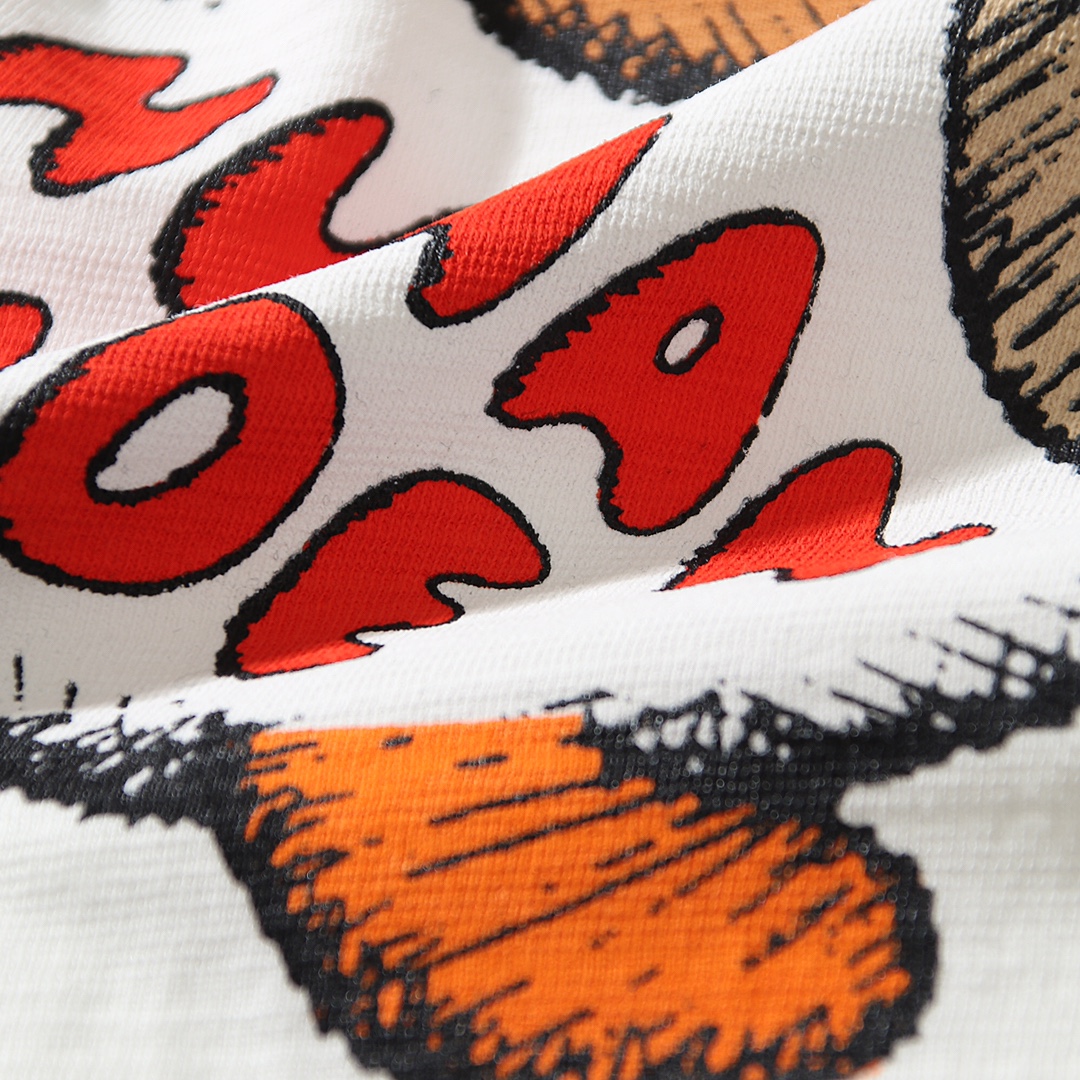 HUMAN MADE KAWS FW22 联名款 白色 黑色 野鸭爱心 鸭子爱心 卡通印花 圆领短袖T恤 男女同款 XX22TE004