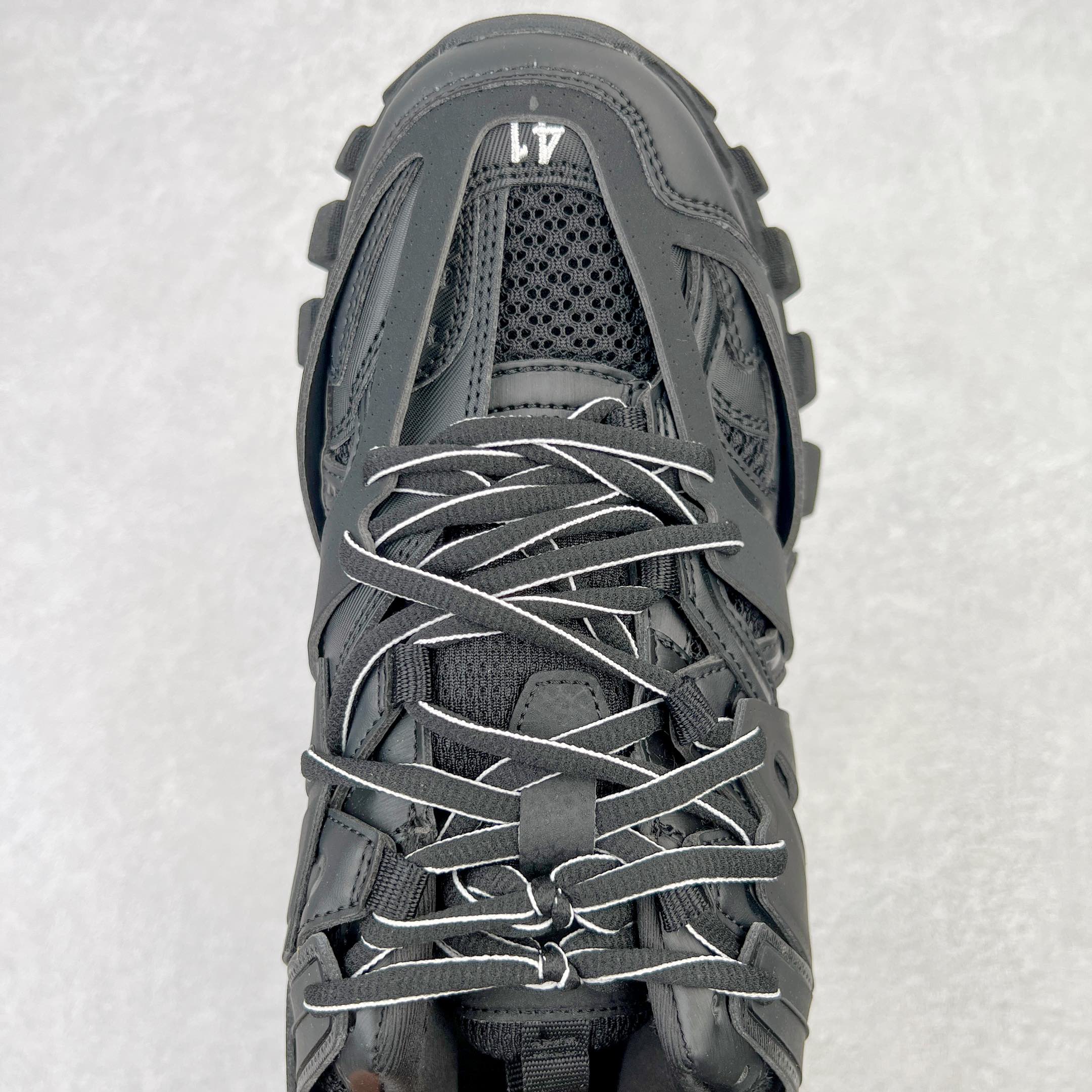 Balenciaga Track 巴黎世家 黑武士 老爹鞋 运动 复古板鞋 休闲鞋 男鞋 女鞋 542023W1GB11000