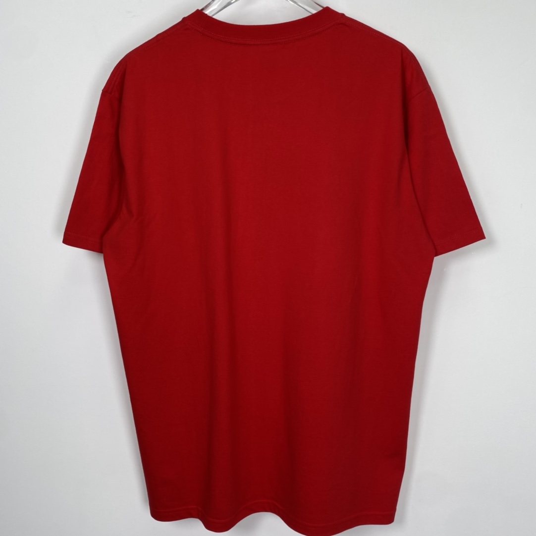同色 SUPREME 23SS Tee 字母logo 红色 短袖 T 恤 男女同款  