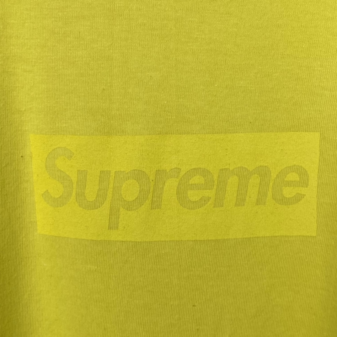 同色 SUPREME 23SS Tee 字母logo 黄色 短袖 T 恤 男女同款  