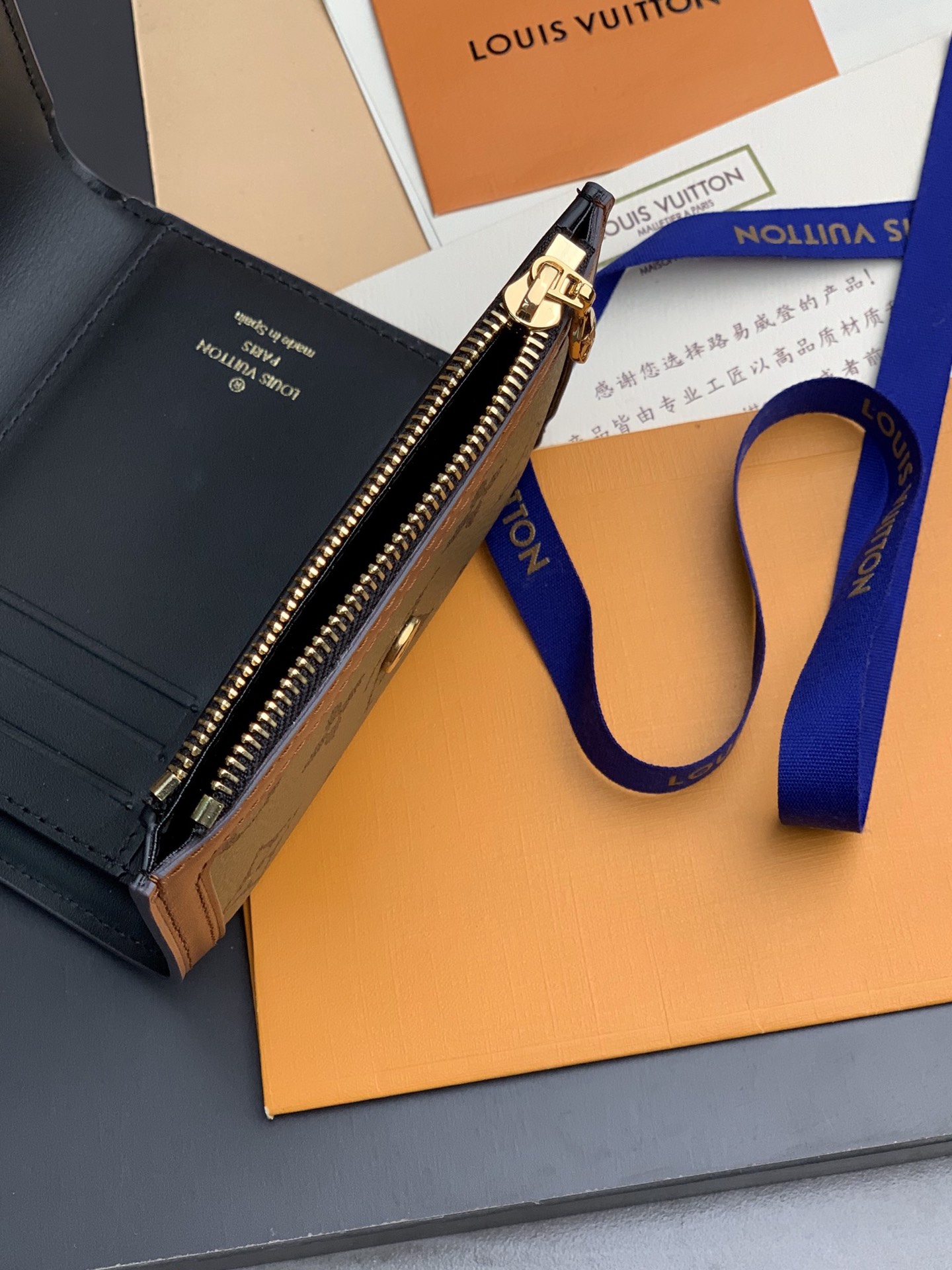 LOUIS VUITTON 路易威登 达芙妮！短款钱夹 Dauphine  经典老花压纹牛皮 钱夹 钱包 卡包 名片夹 女款 M68725