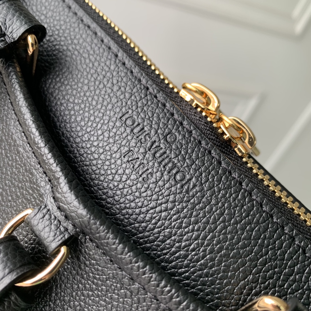 LOUIS VUITTON 路易威登 Trianon PM 压花图案 可调节肩带牛皮革 斜挎包 单肩包 手提包 黑色 M46488