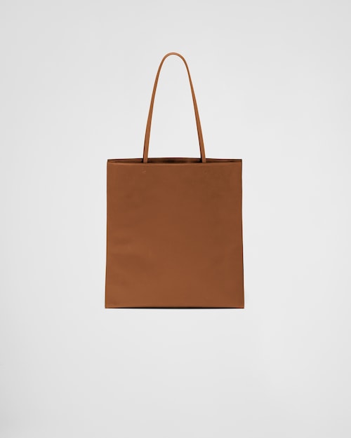 Prada レザー トートバッグ 4