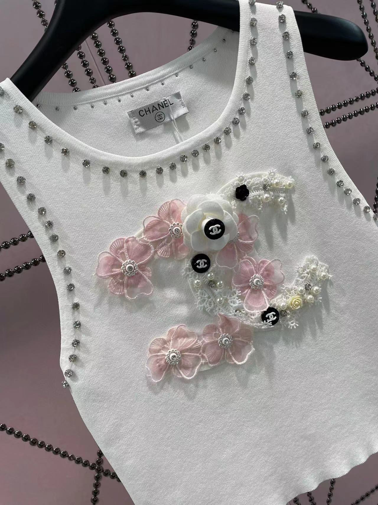 CHANE1立体カメリアニットベスト【50％割引+送料無料】