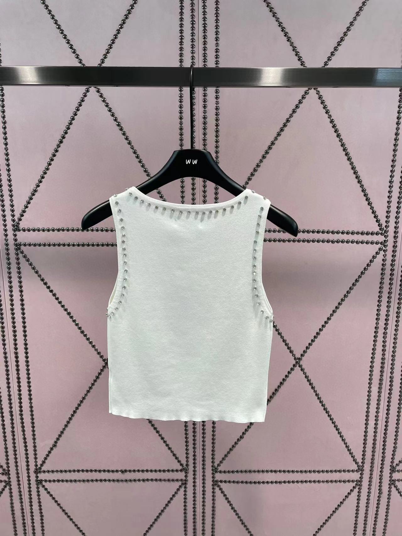 CHANE1立体カメリアニットベスト【50％割引+送料無料】