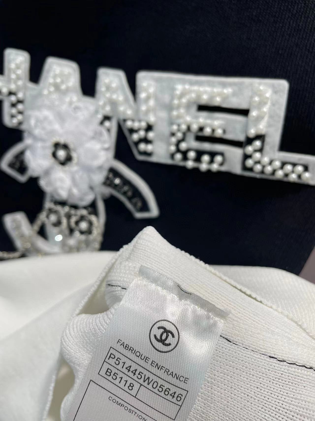 CHANE1 立体ダブルCフラワーニットベスト【 50％割引+送料無料】