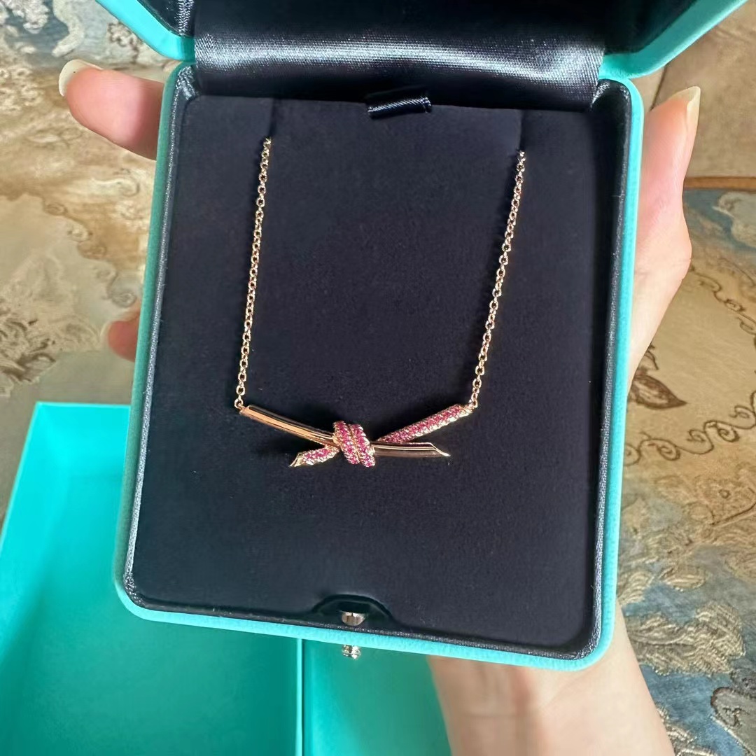 T1ffanyピンクサファイアネックレス【50％割引+送料無料】