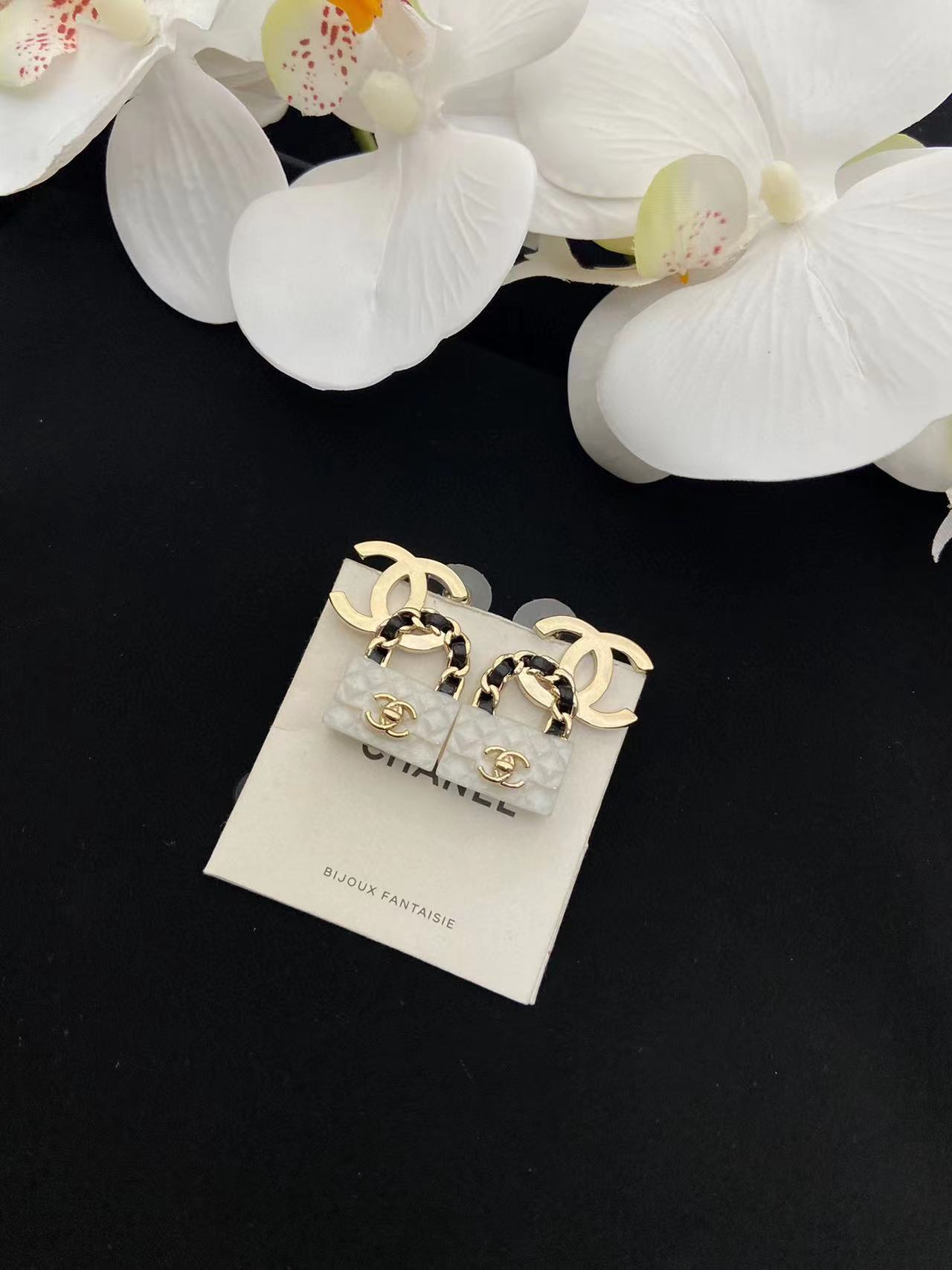 CHANE1 コンビネーション スリーピース イヤリング ネックレス【50％割引+送料無料】