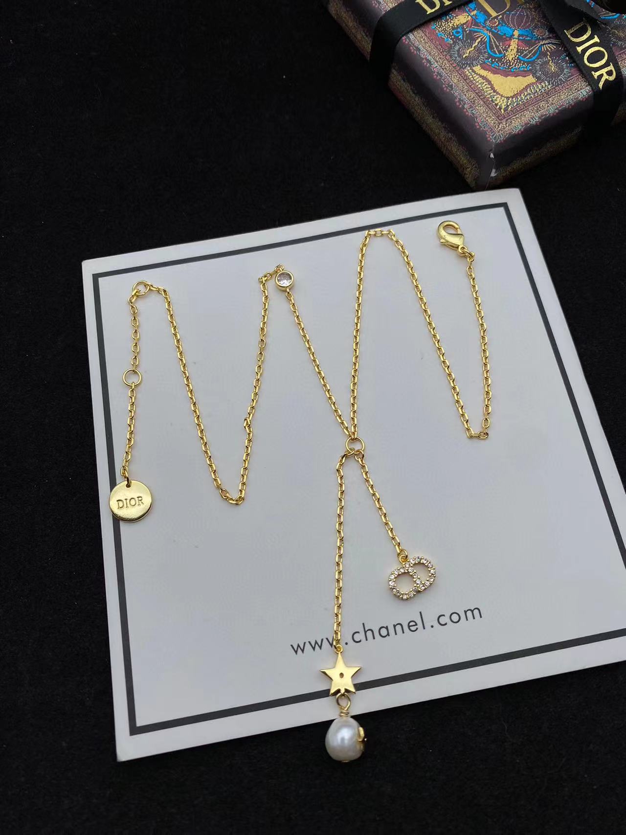 DI0R CDタッセルネックレス【 50％割引+送料無料】