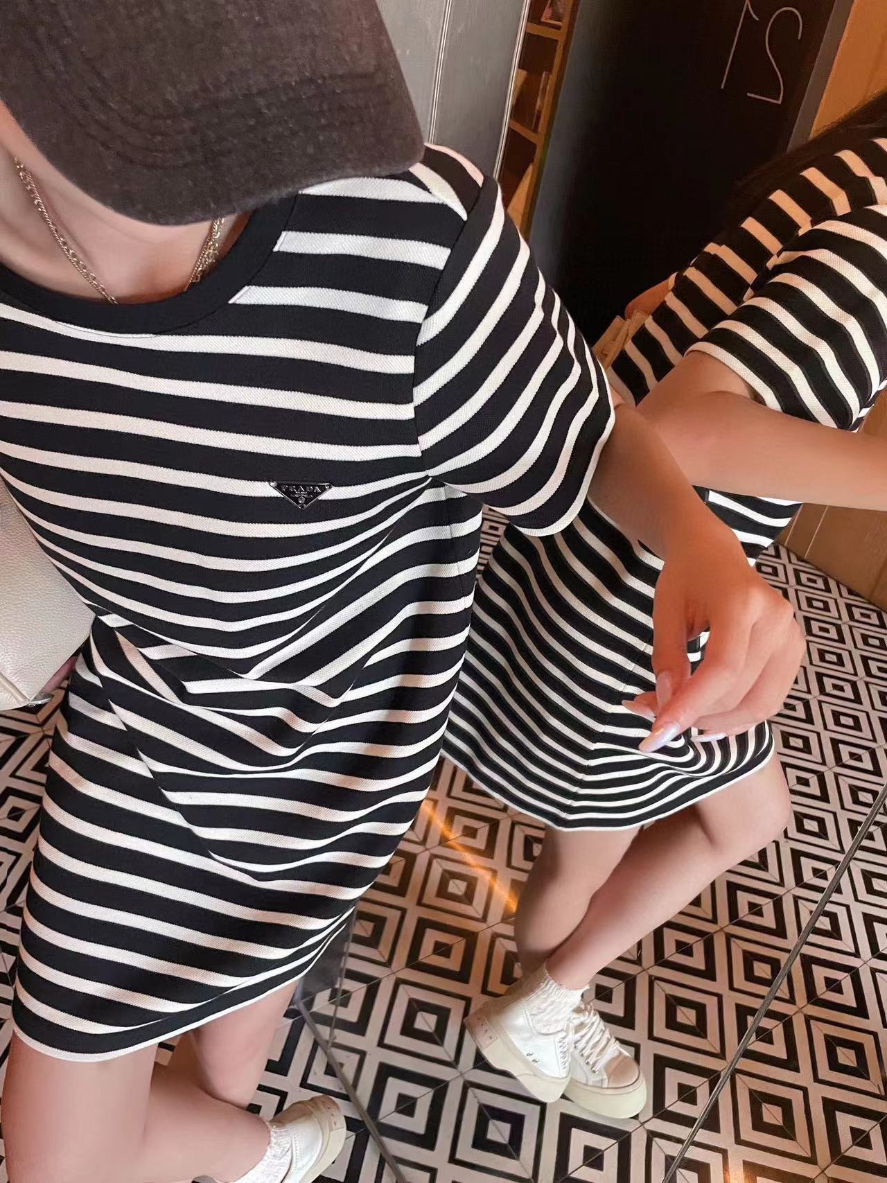 PR4DA ストライプ トライアングル ロゴ ワンピース【50％割引+送料無料】