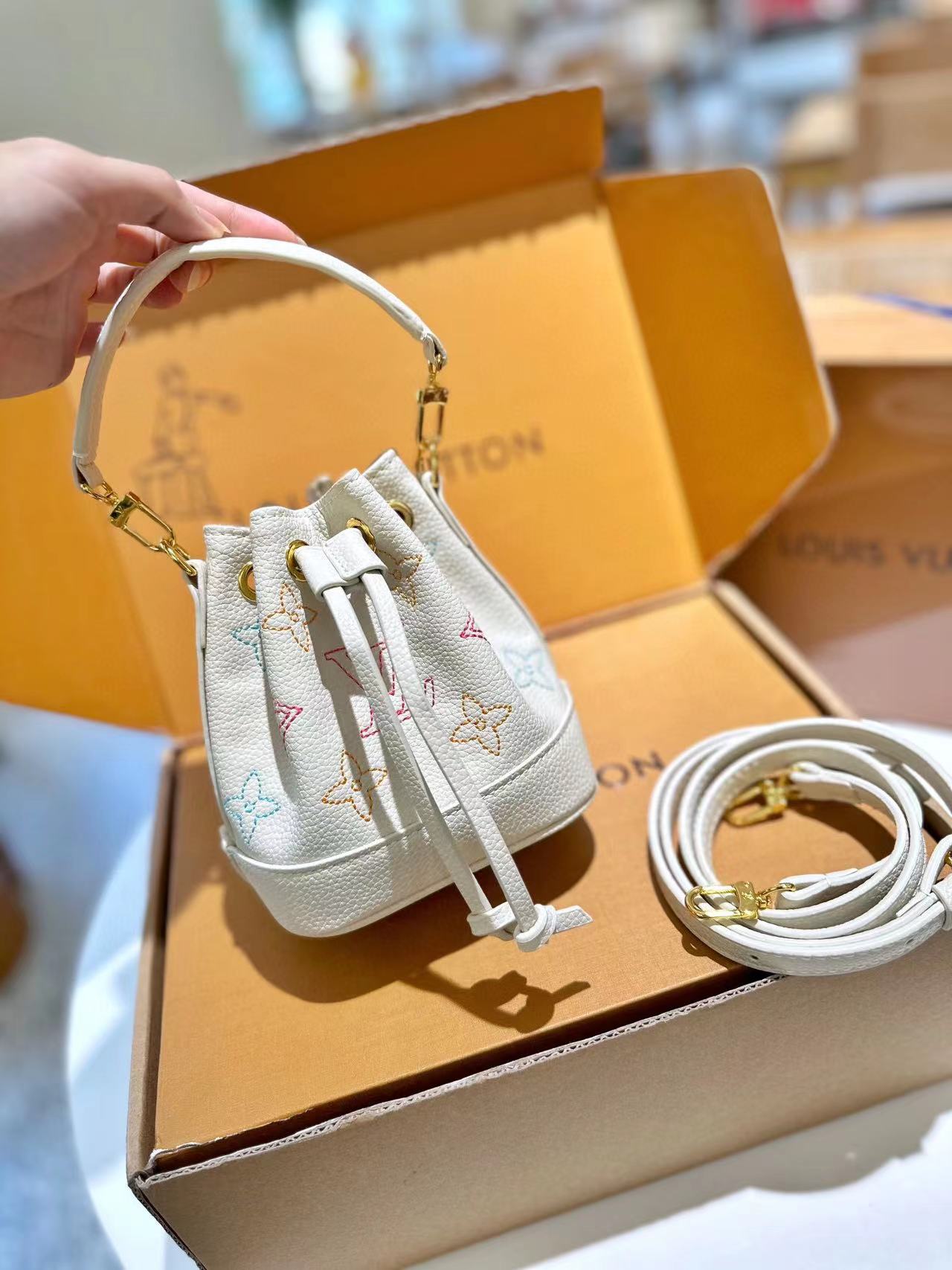 LV Retiro 高品質のバケットバッグ【 50％割引+送料無料】