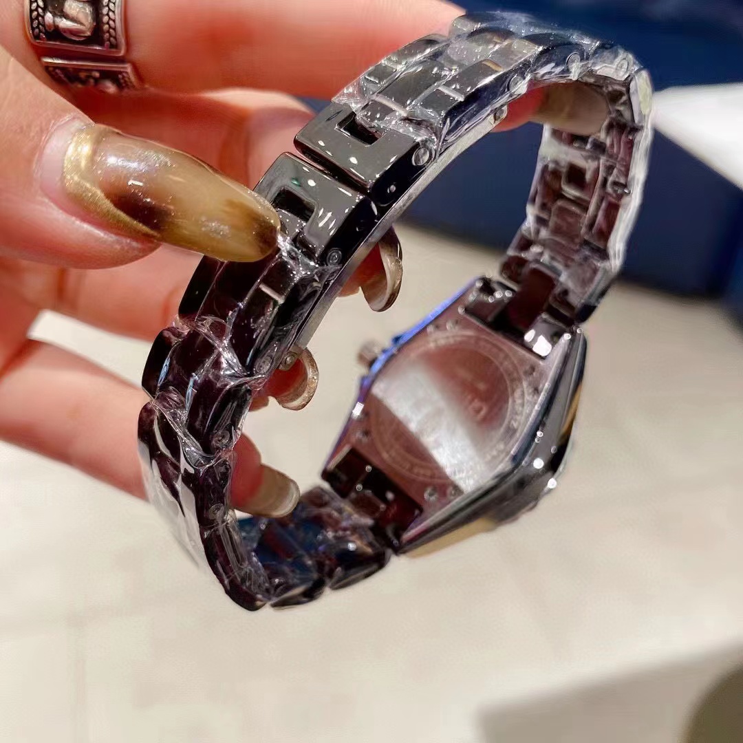 CHANE1 シンプルセラミックレディースウォッチ【50％割引+送料無料】