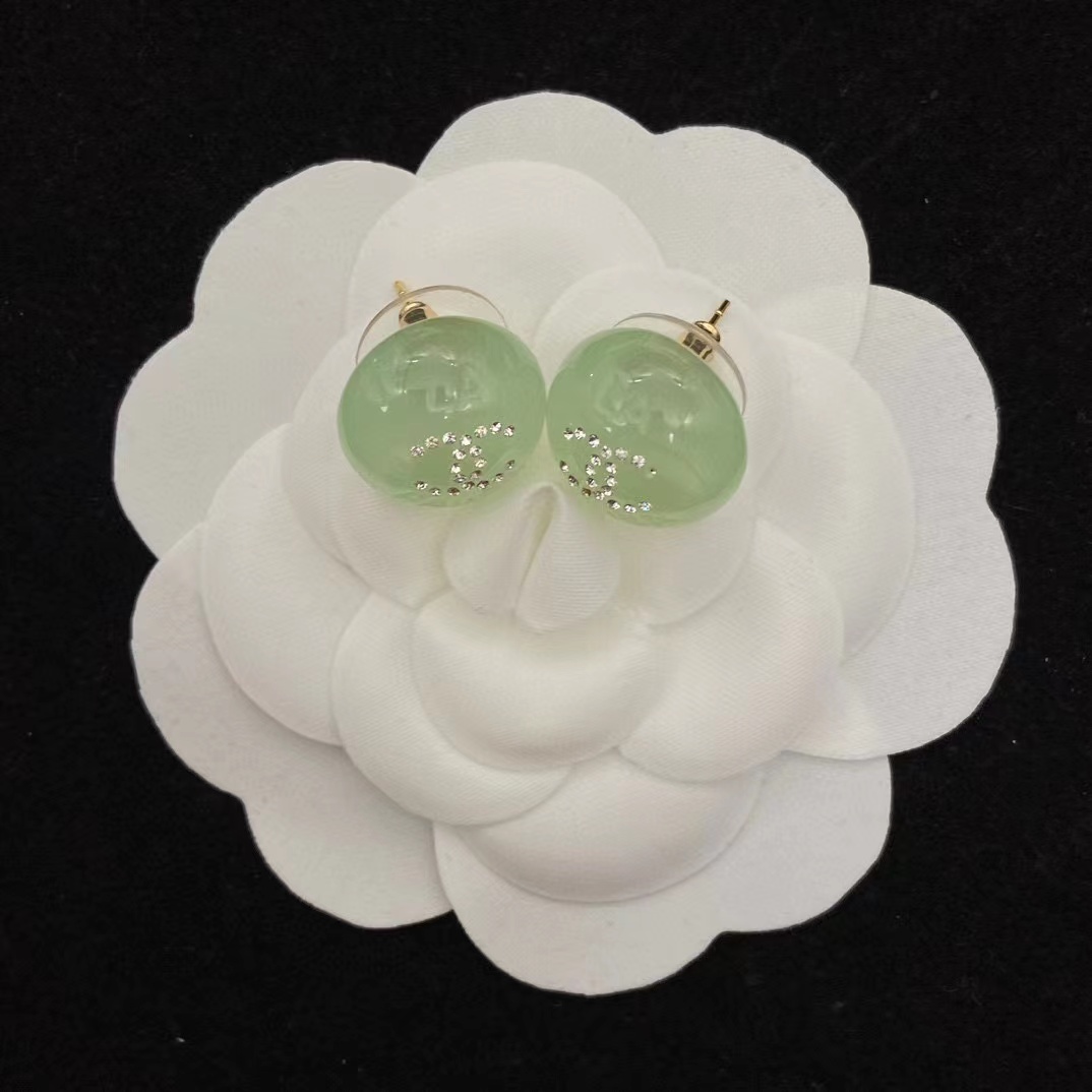 CHANE1 ガラス スタッド ピアス【 50％割引+送料無料】