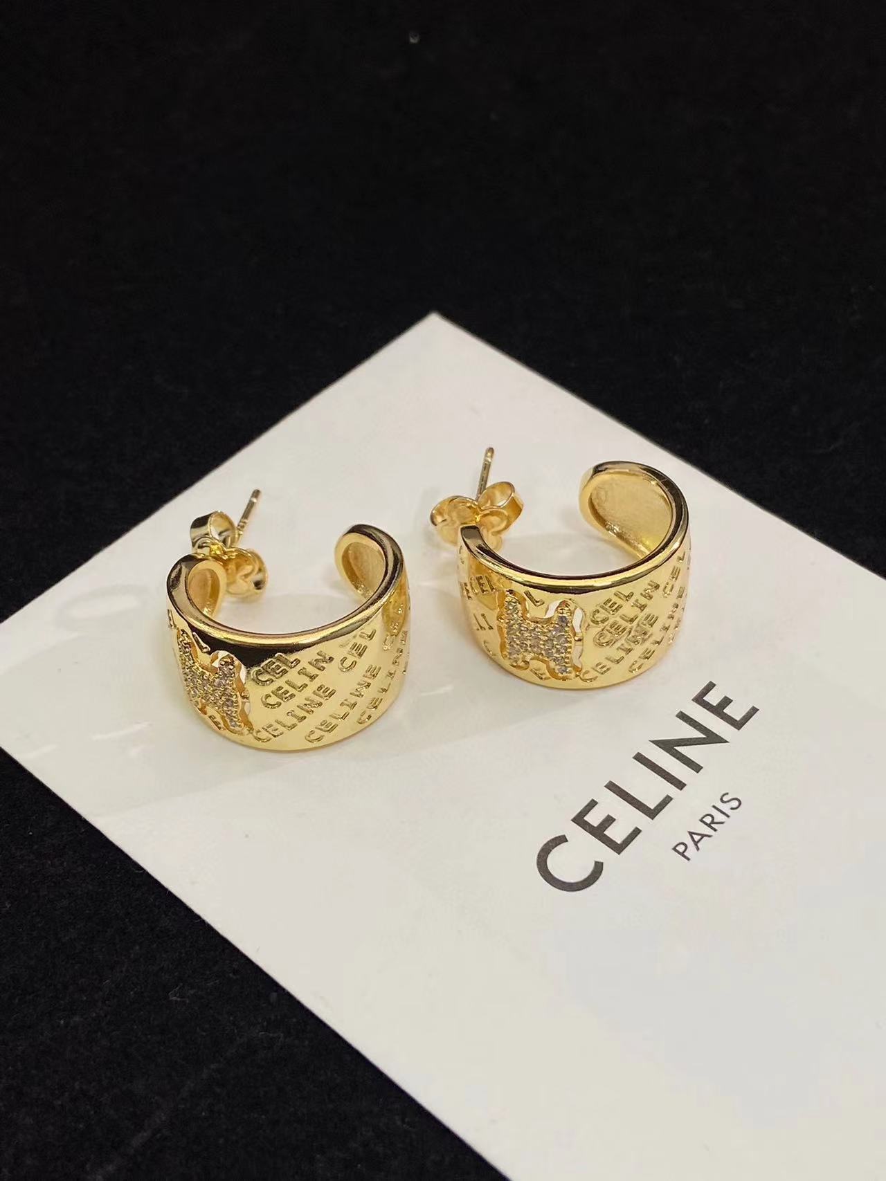 CEL1NE 凱旋門ロゴスタッドピアス【50％割引+送料無料】