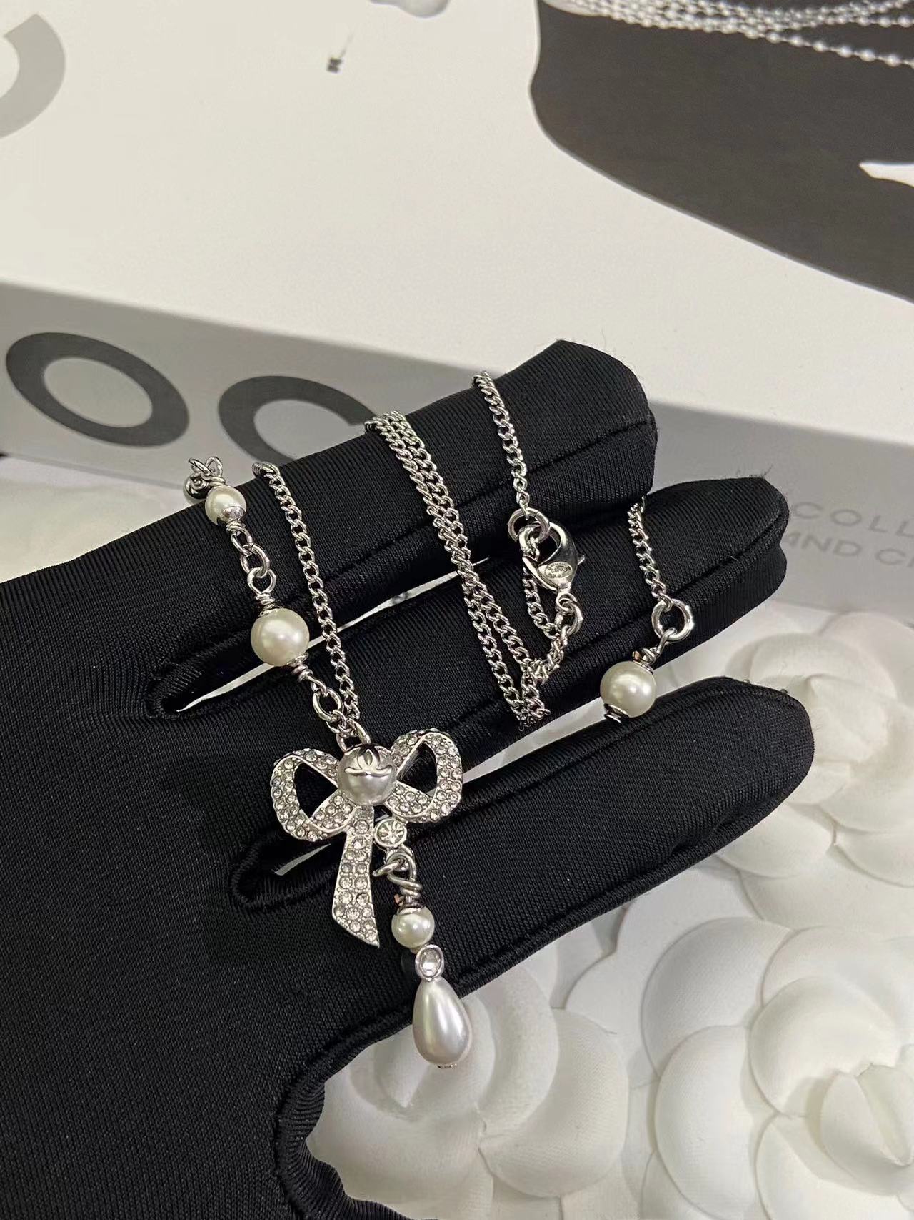 CHANE1 蝶結びパールピアス+ネックレス 2点セット【50％割引+送料無料】