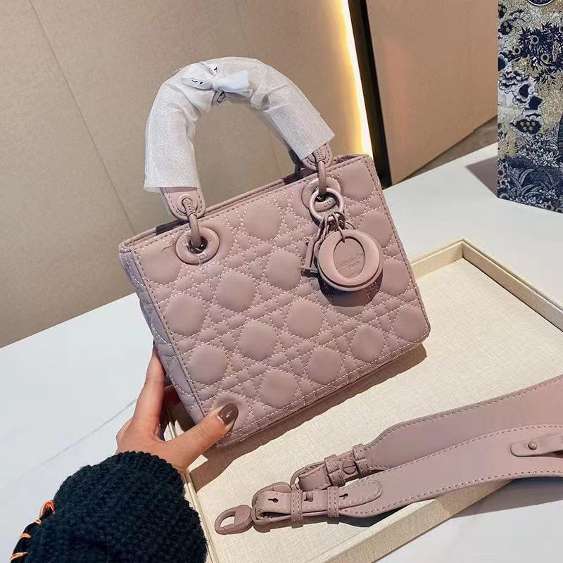 新商品発売🔥DO LADY バッグ🎀【50％割引+送料無料】