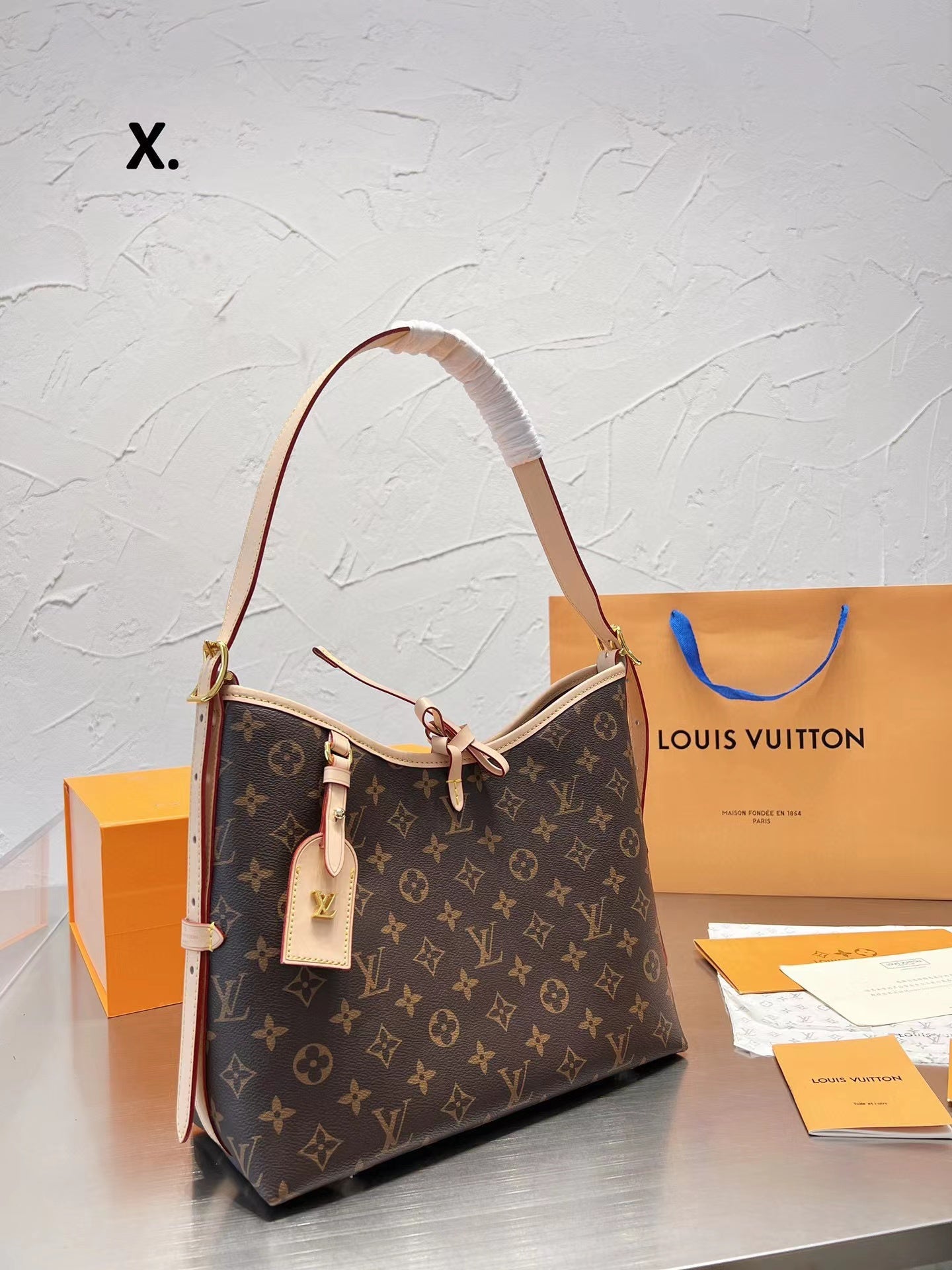 ⭐【LV】Carry all 脇の下バッグ【50％割引+送料無料】