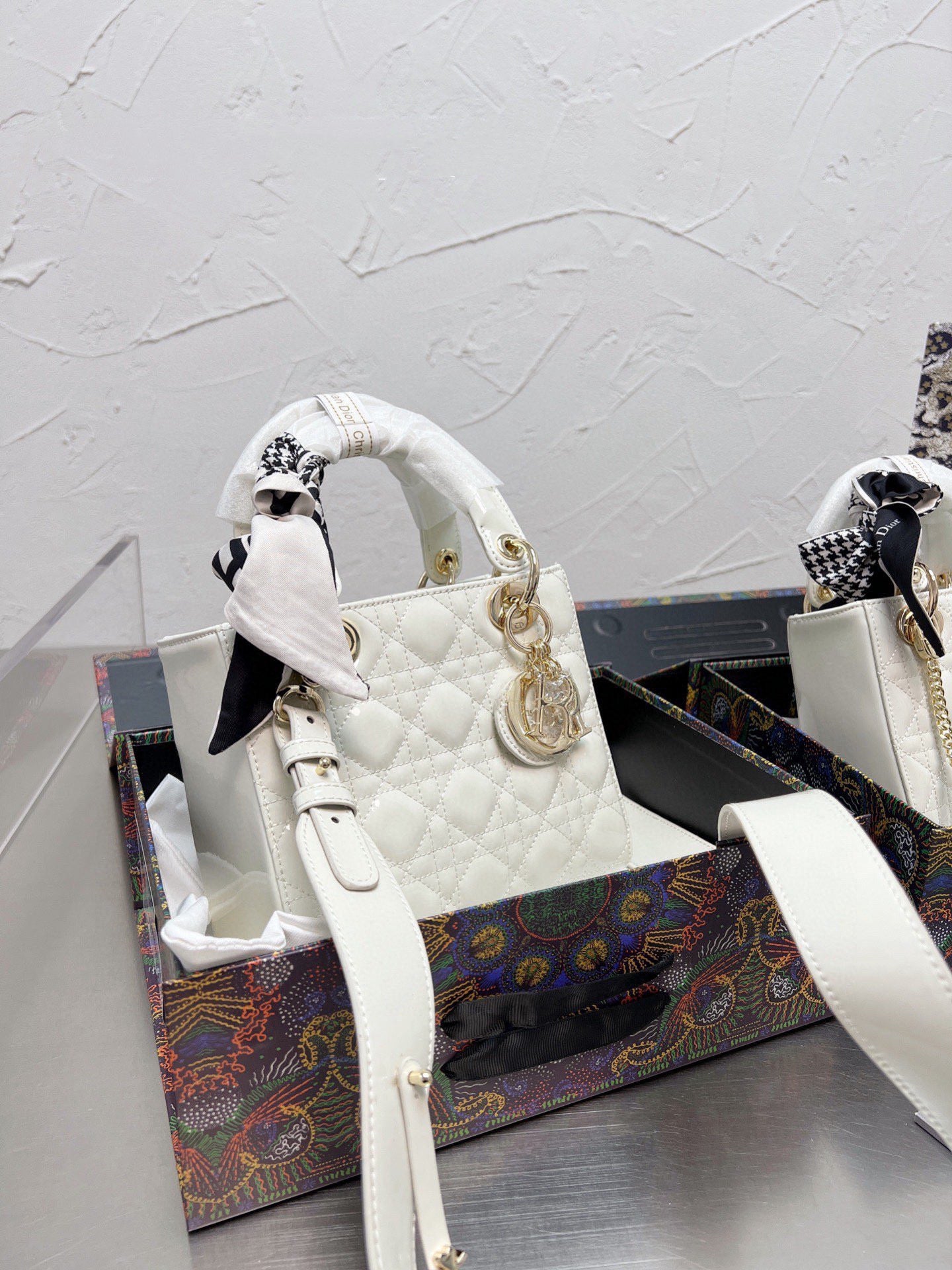 D1OR Lady 2色ショルダーバッグ【 50％割引+送料無料】