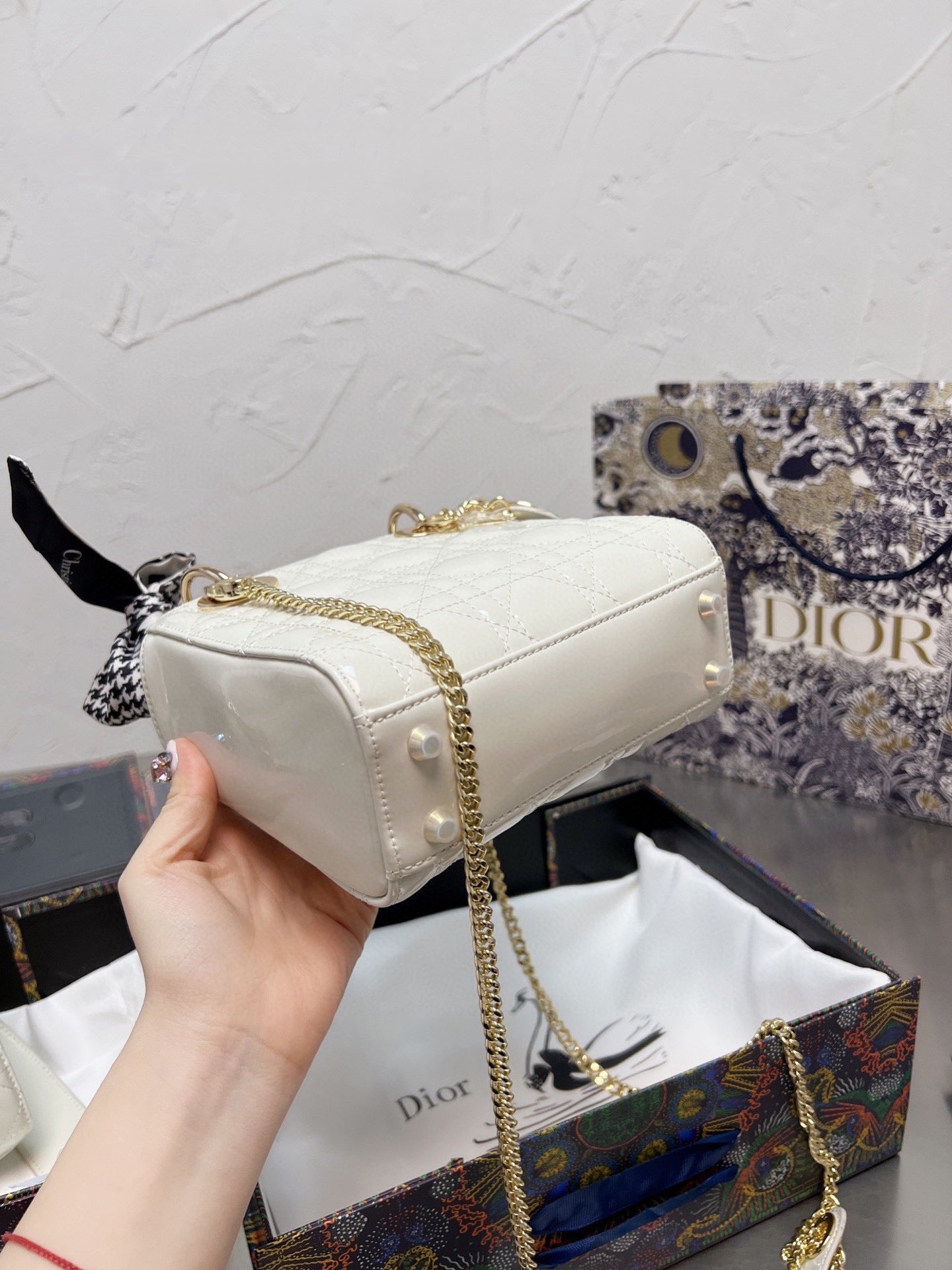 D1OR Lady 2色ショルダーバッグ【 50％割引+送料無料】