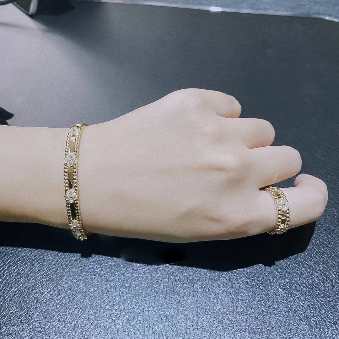 Van c1eef &Arpels カレイドスコープ ブレスレット【50％割引+送料無料】