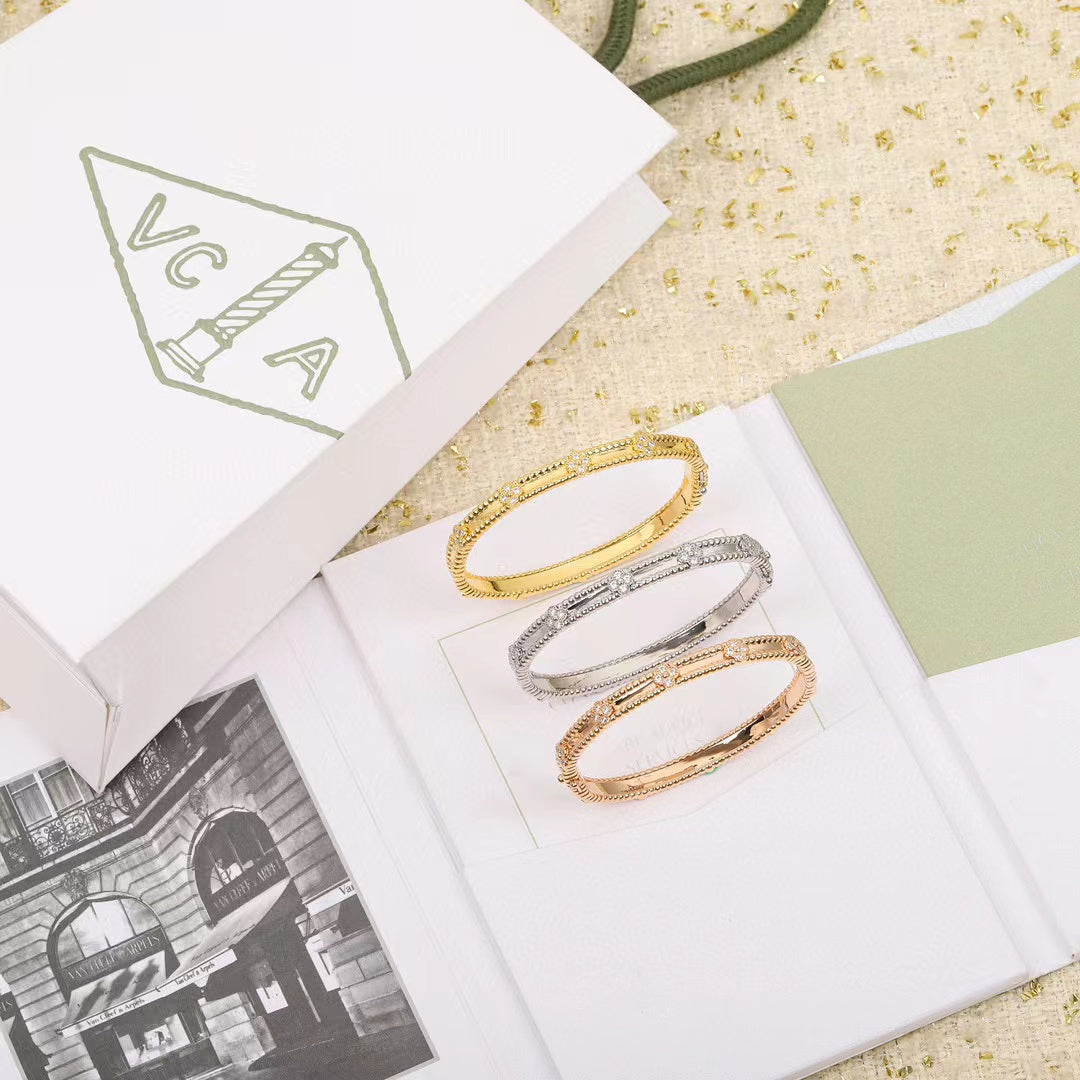 Van c1eef &Arpels カレイドスコープ ブレスレット【50％割引+送料無料】