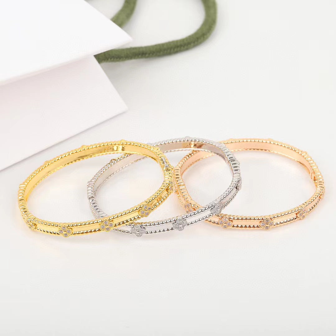 Van c1eef &Arpels カレイドスコープ ブレスレット【50％割引+送料無料】