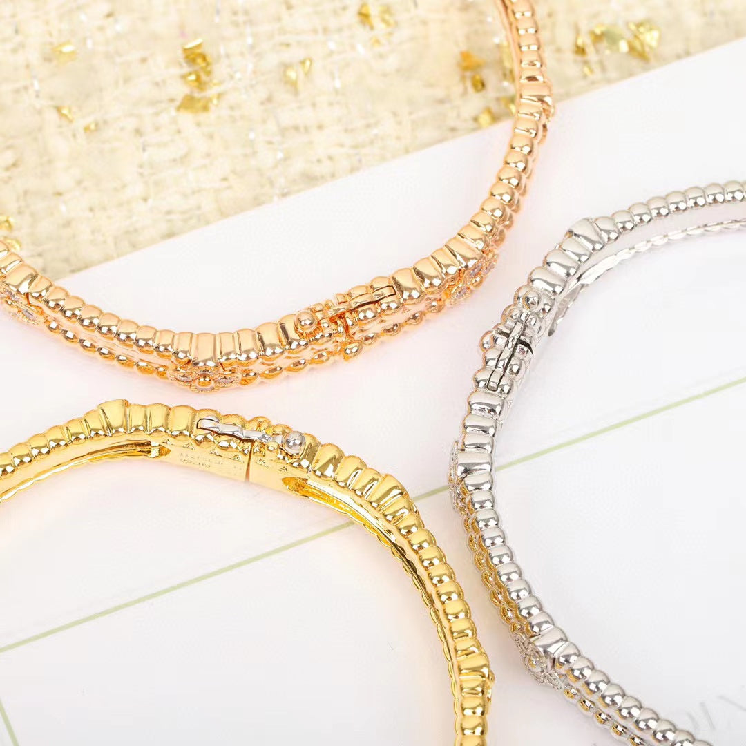 Van c1eef &Arpels カレイドスコープ ブレスレット【50％割引+送料無料】