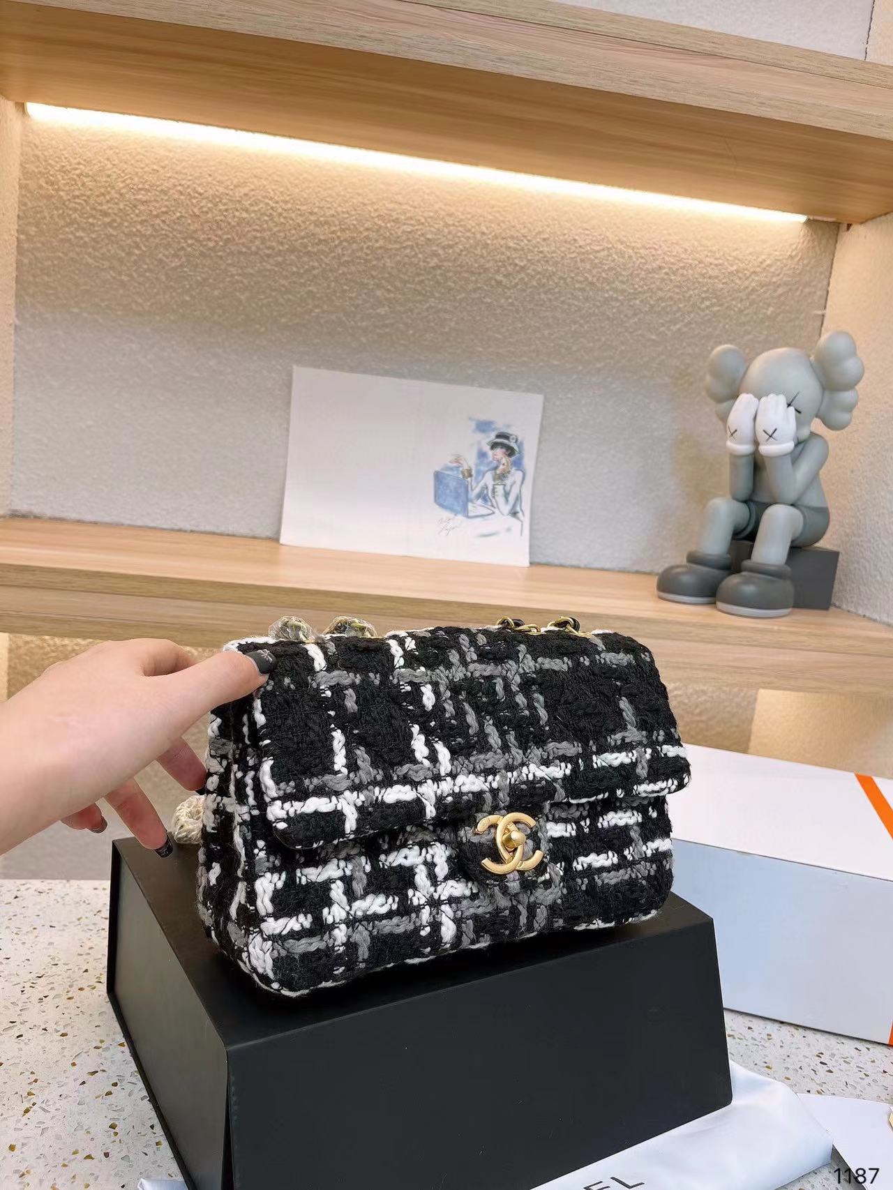⭐CHANE1 cf ニットショルダー/クロスボディバッグ【50％割引+送料無料】