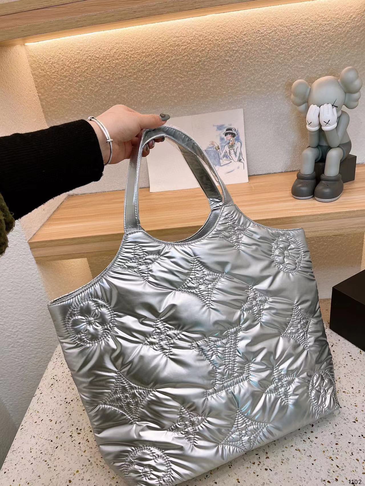 LV 綿の服 ショッピングバッグ【50％割引+送料無料】38*40cm