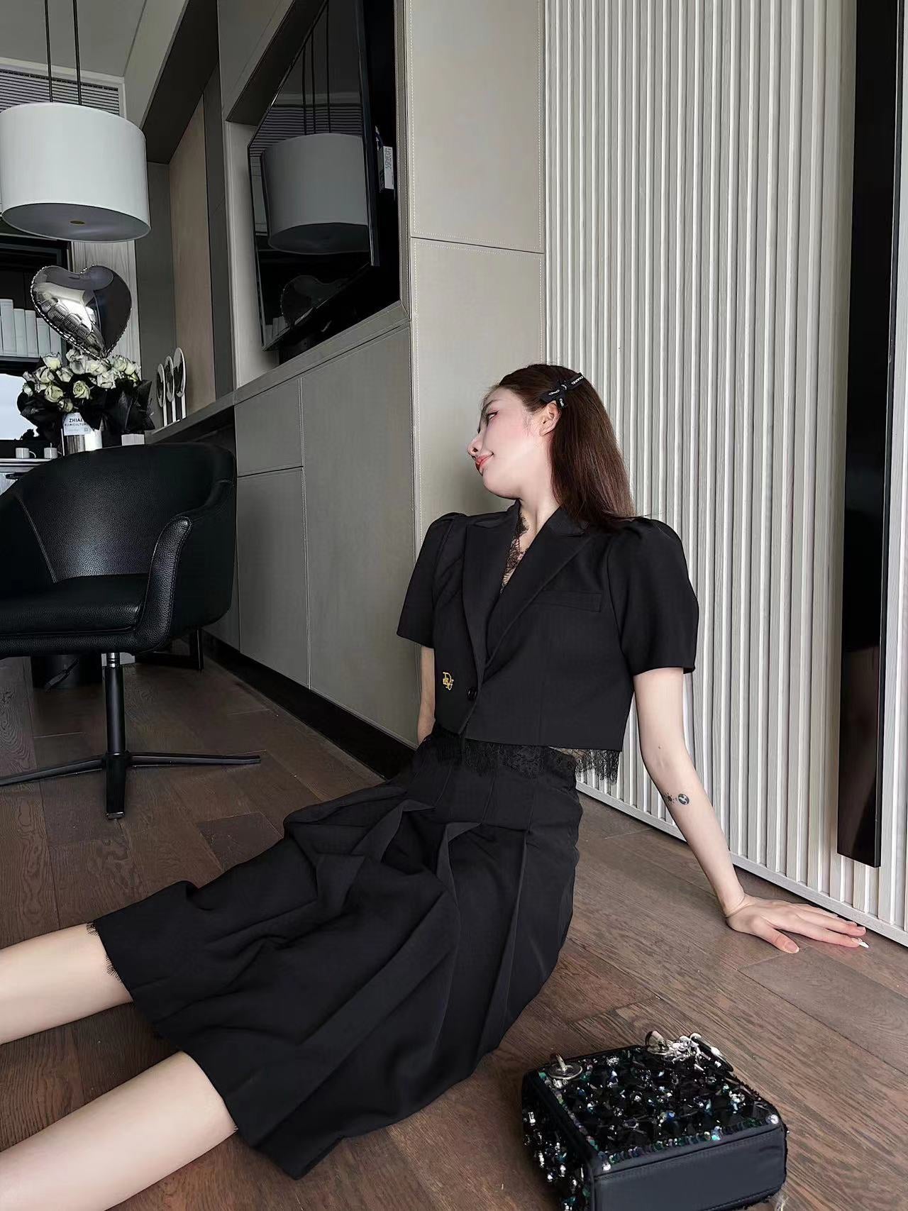 【D1OR 】春夏新作スペルレーススーツショートジャケット+スカート【50％割引+送料無料】