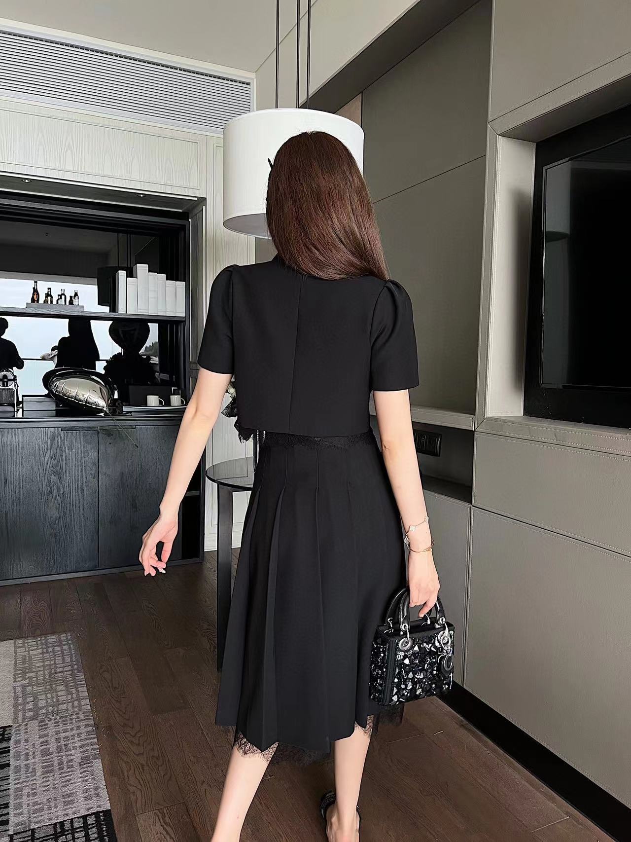 【D1OR 】春夏新作スペルレーススーツショートジャケット+スカート【50％割引+送料無料】