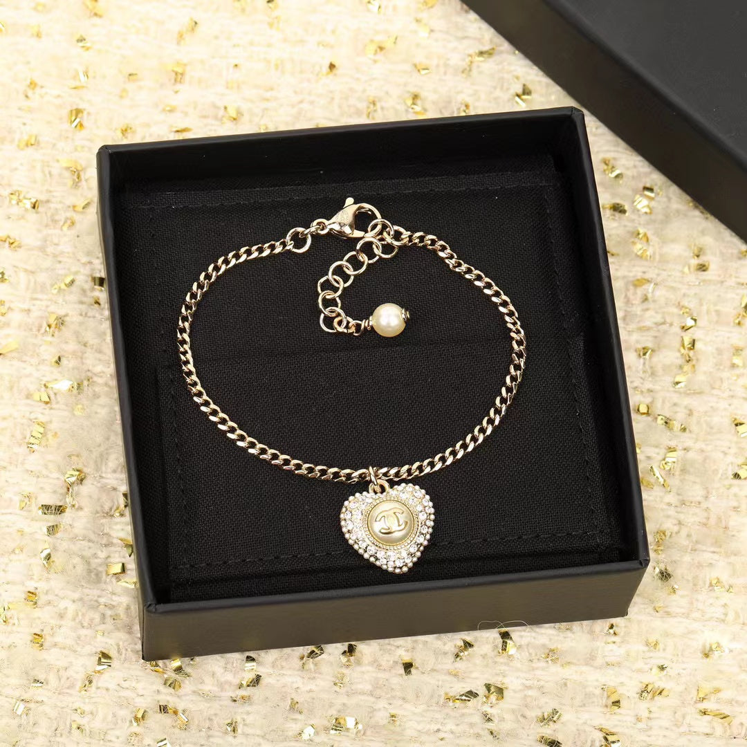 CHANE1 ピーチハート ダイヤモンド ダブルC ブレスレット【50％割引+送料無料】