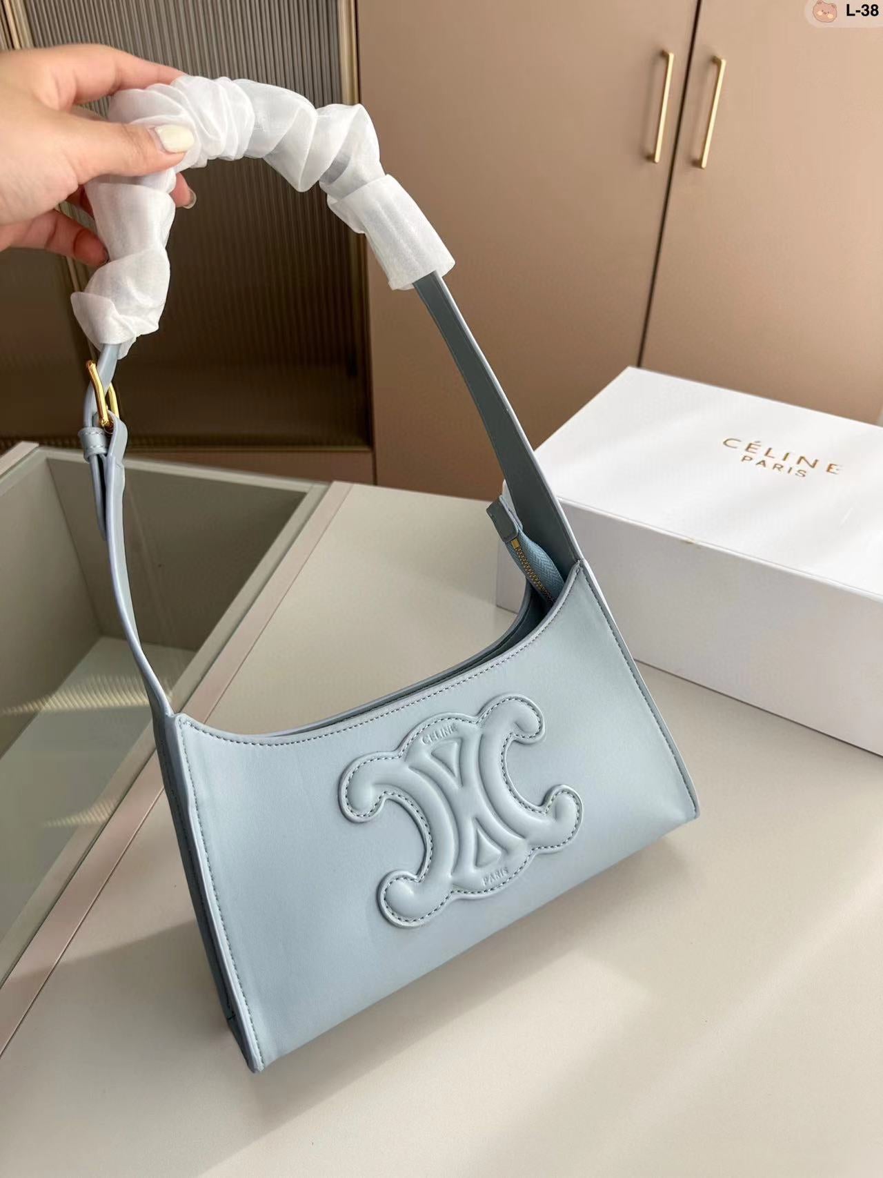 CEL1NE ラージロゴ アンダーアームバッグ【50％割引+送料無料】