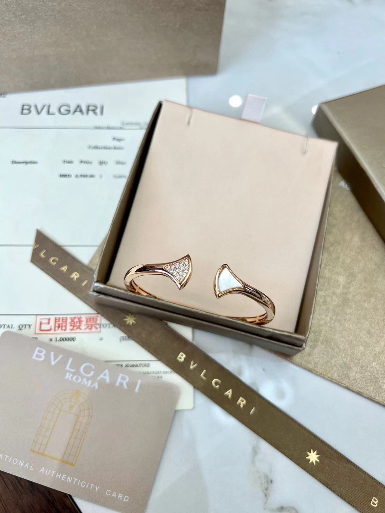 B1LGARI クラシック ファン ブレスレット【50％割引+送料無料】