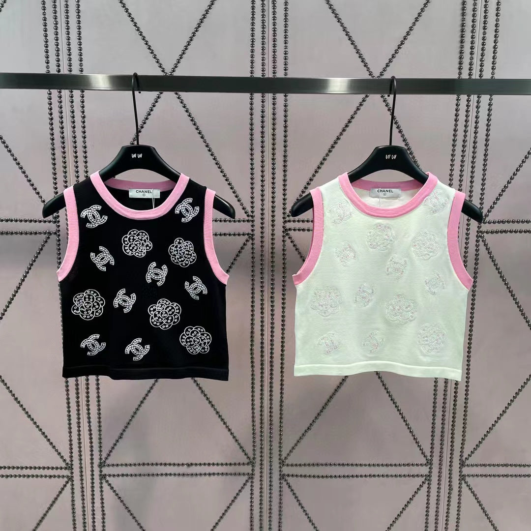 CHNAE1 カラーマッチングロゴ刺繍ベスト【 50％割引+送料無料】