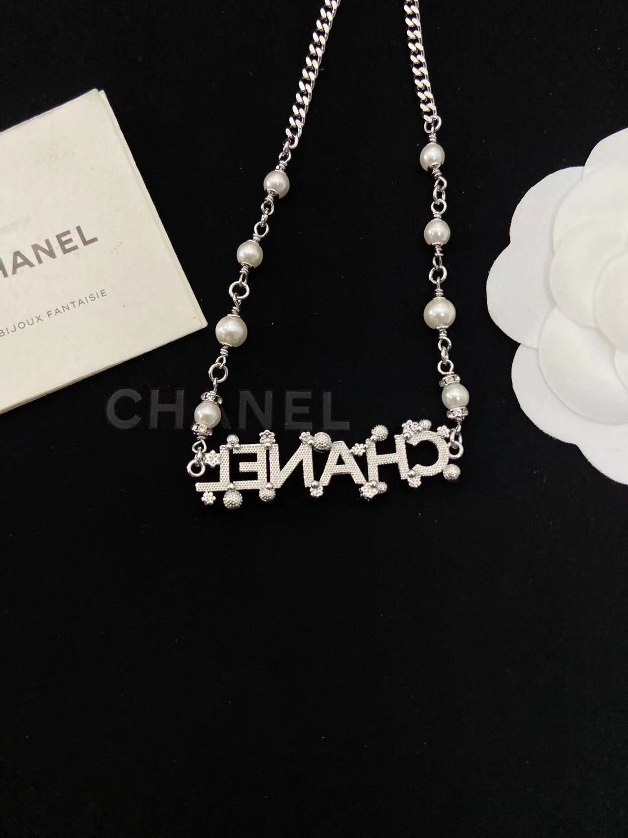 CHANE1 パールとダイヤモンドのネックレス【50％割引+送料無料】